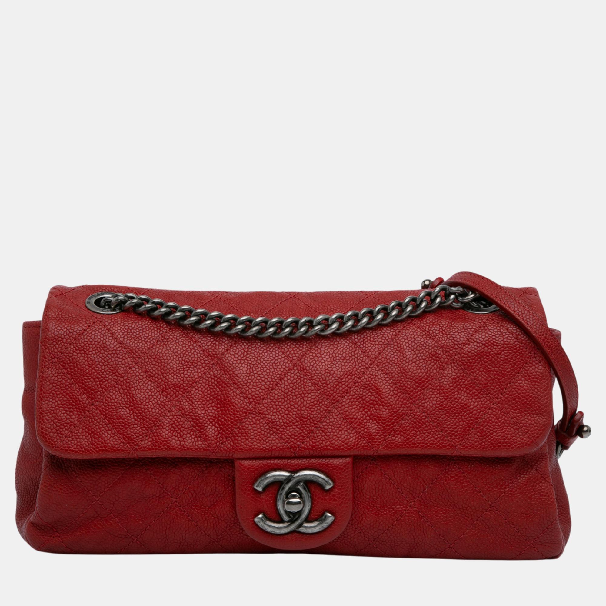 

Chanel Red Medium Quilted Caviar Easy Flap