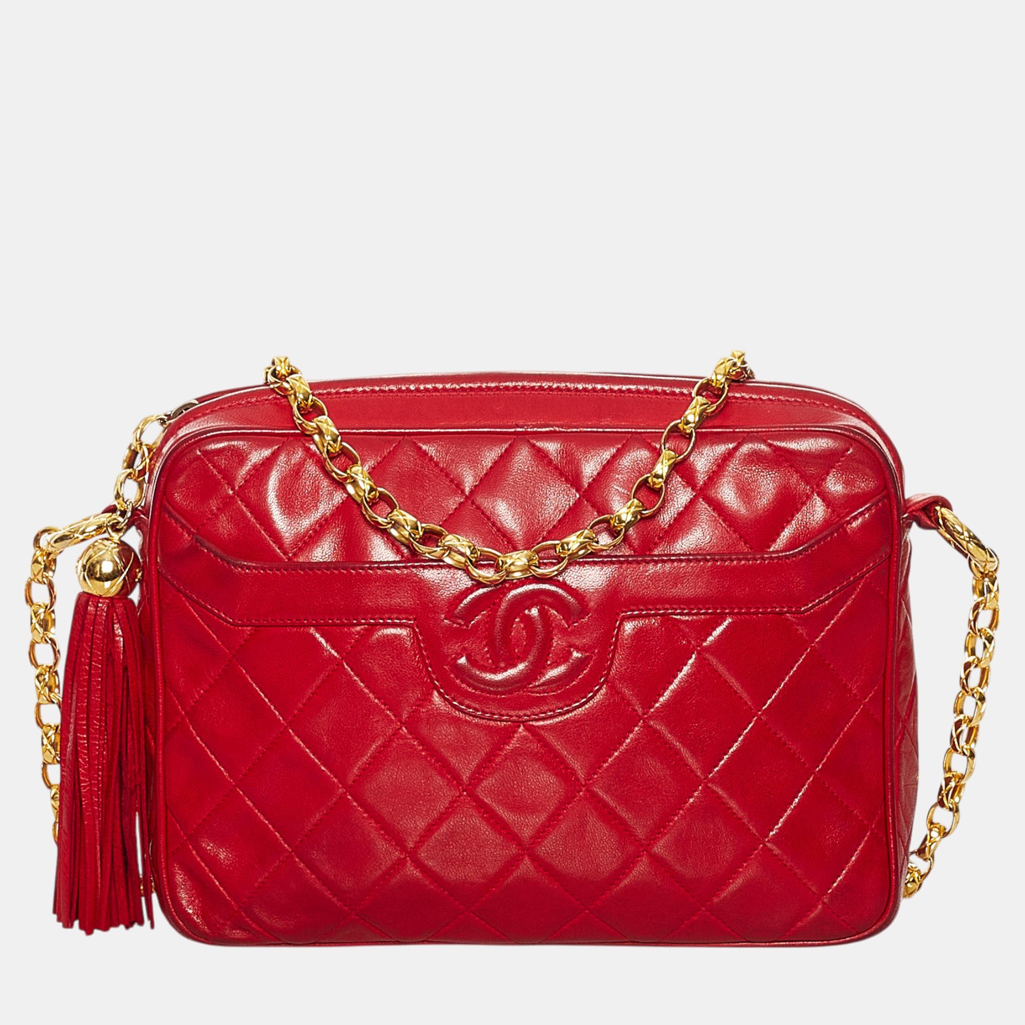 

Chanel Red CC Quilted Lambskin Tassel Crossbody Bag