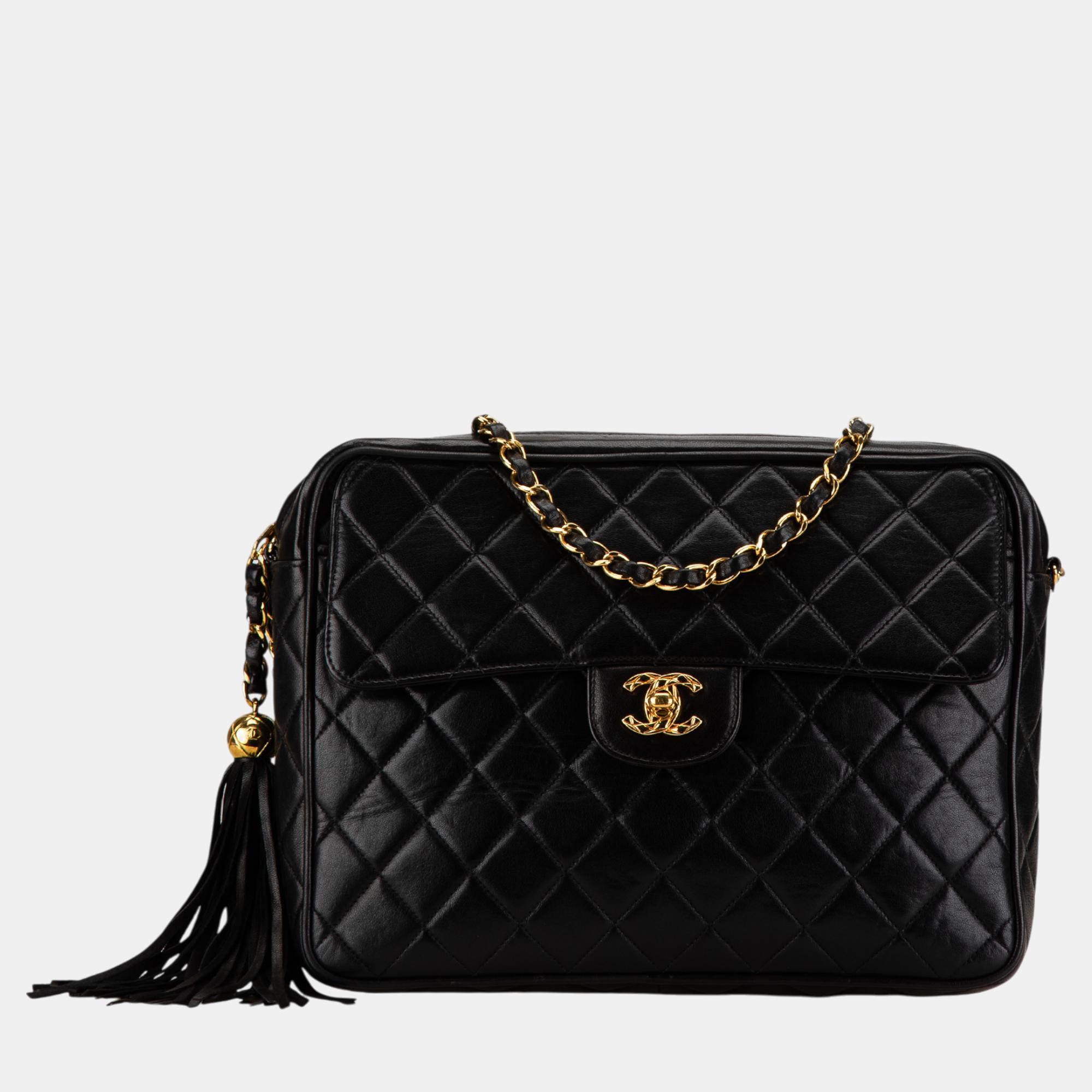 

Chanel Black Quilted Lambskin Tassel Camera Bag