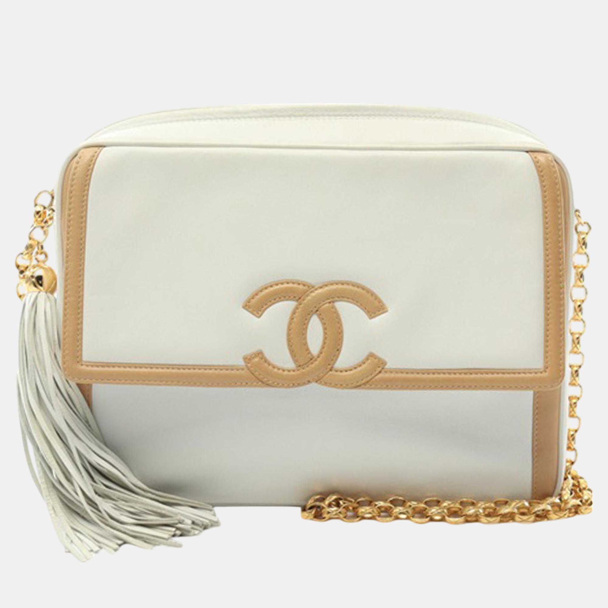 

Chanel White CC Lambskin Border Tassel Chain Camera Bag