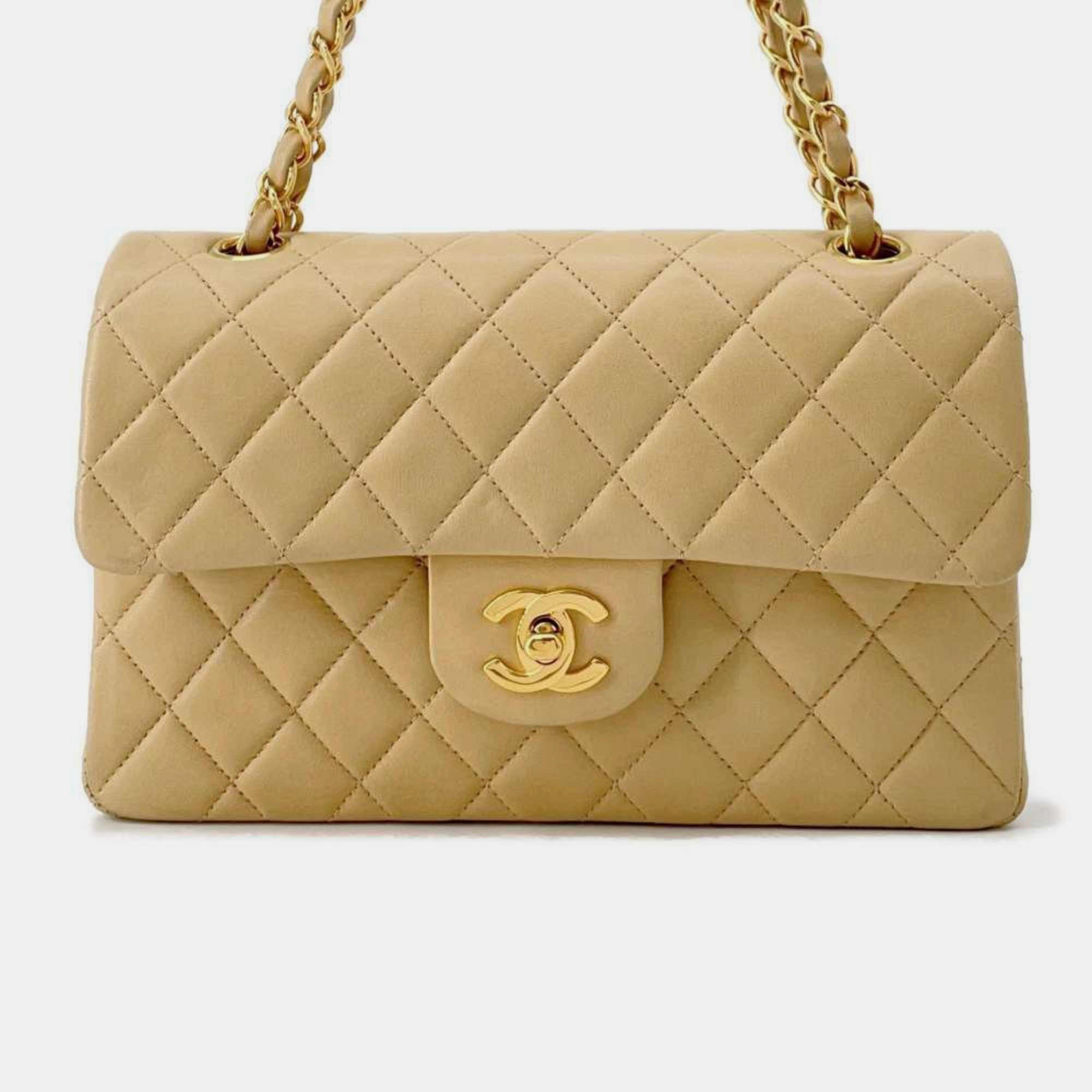 

Chanel Beige Lambskin Leather Chain Shoulder Bag