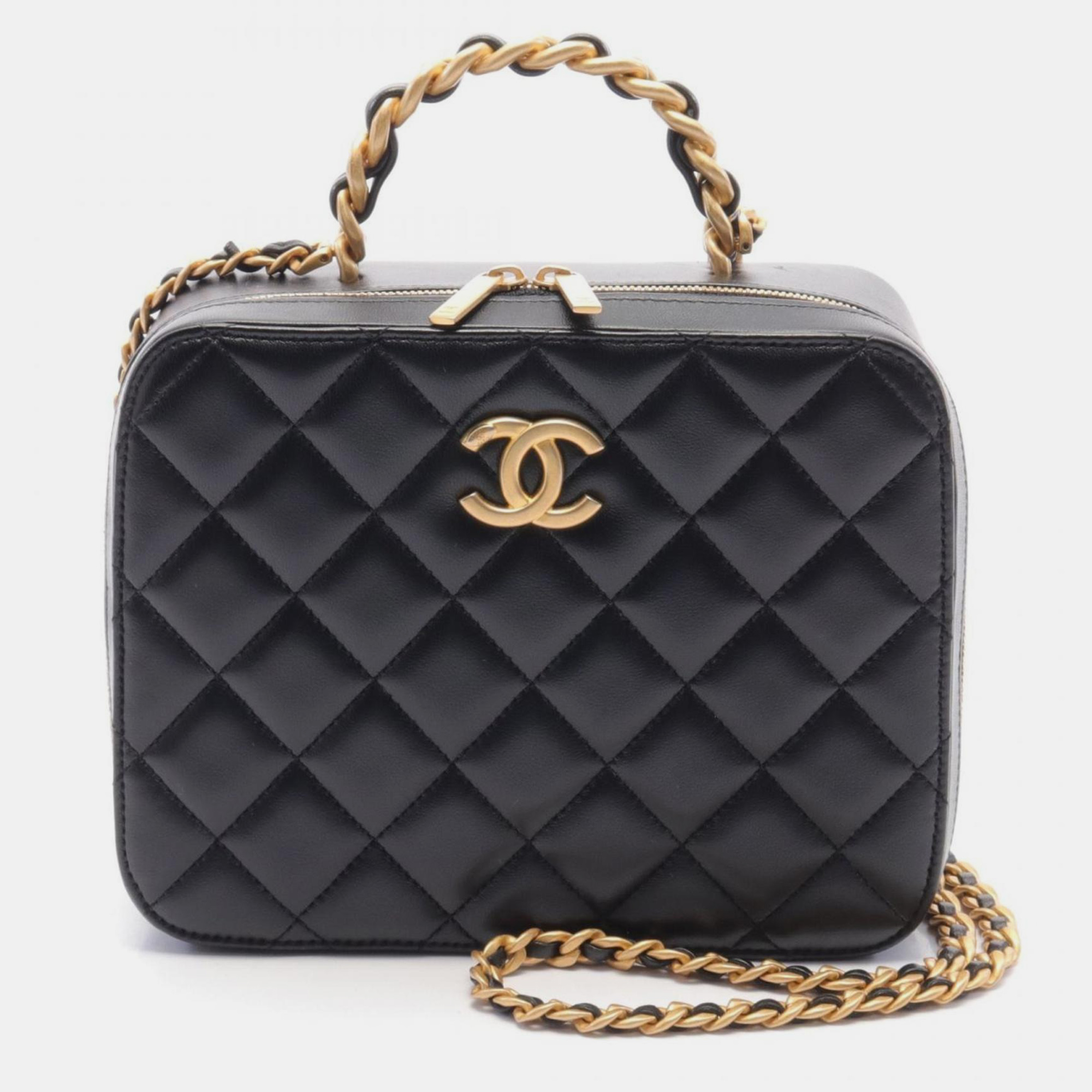 

Chanel Black Lambskin Leather Chain Shoulder Bag