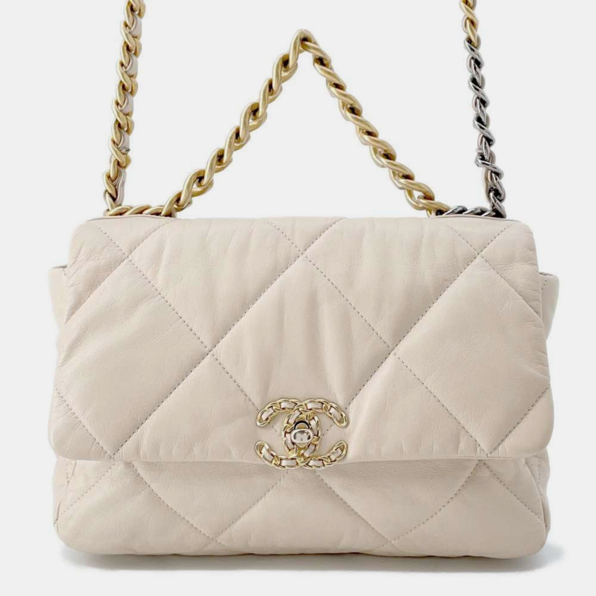

Chanel Beige Lambskin Leather 19 Chain Shoulder Handbag