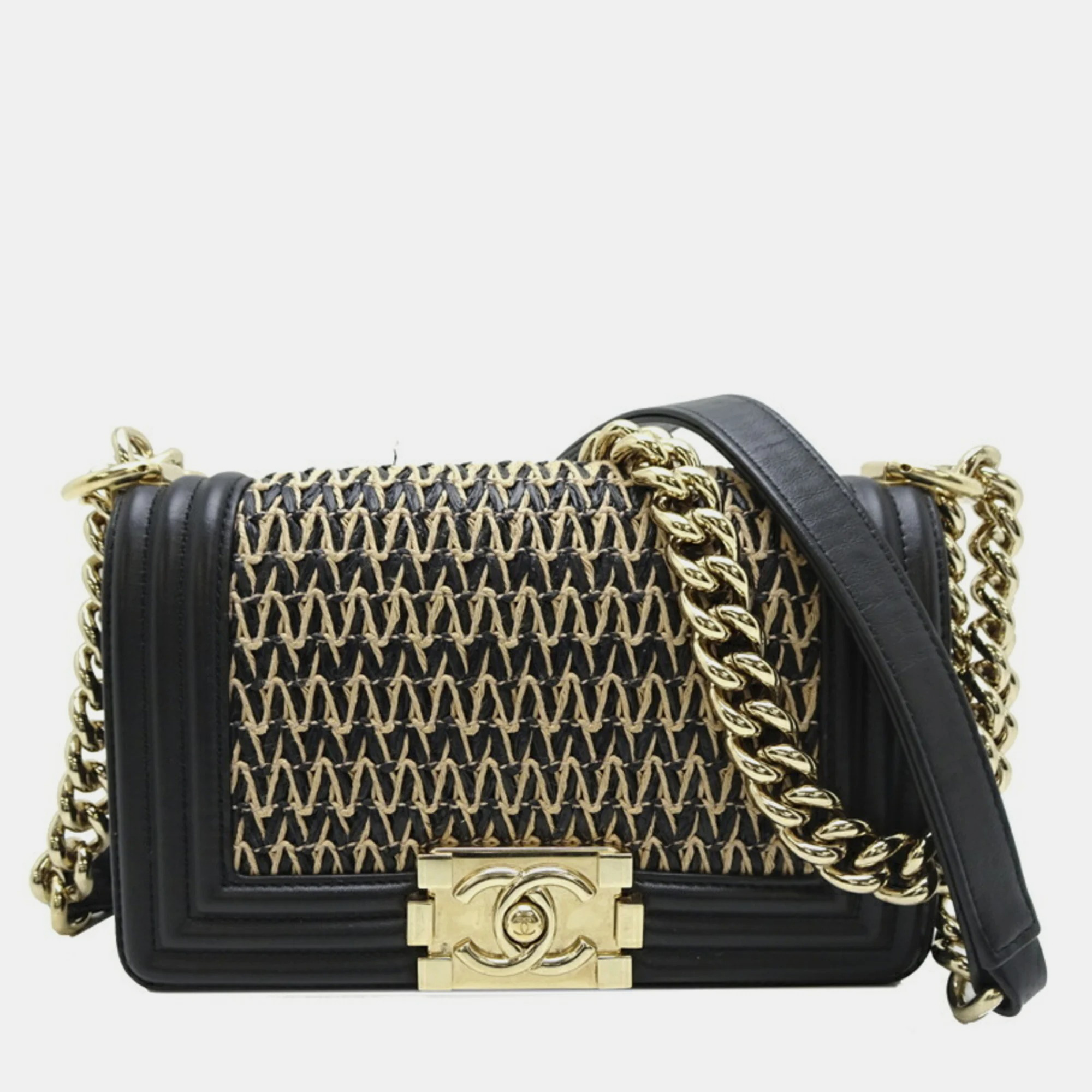 

Chanel Black Lambskin Leather Boy Shoulder Bag