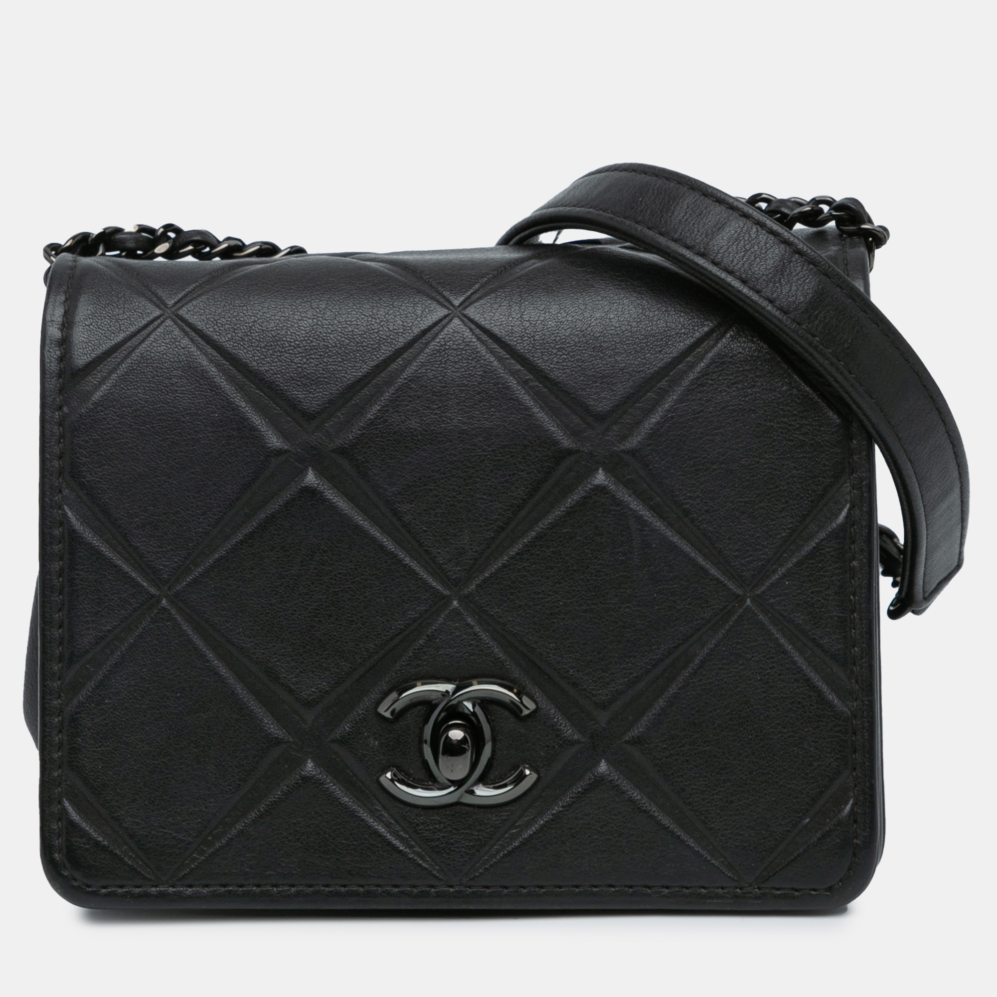 

Chanel Black Mini Calfskin Propeller Flap