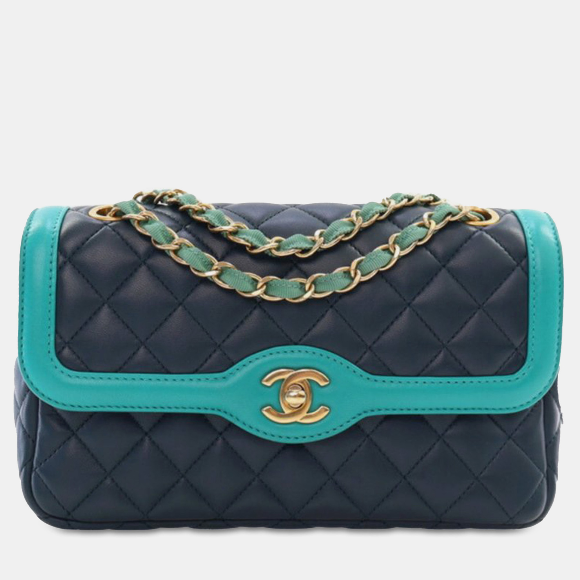 

Chanel Navy Blue Medium Quilted Lambskin Two-Tone Day Flap Bag