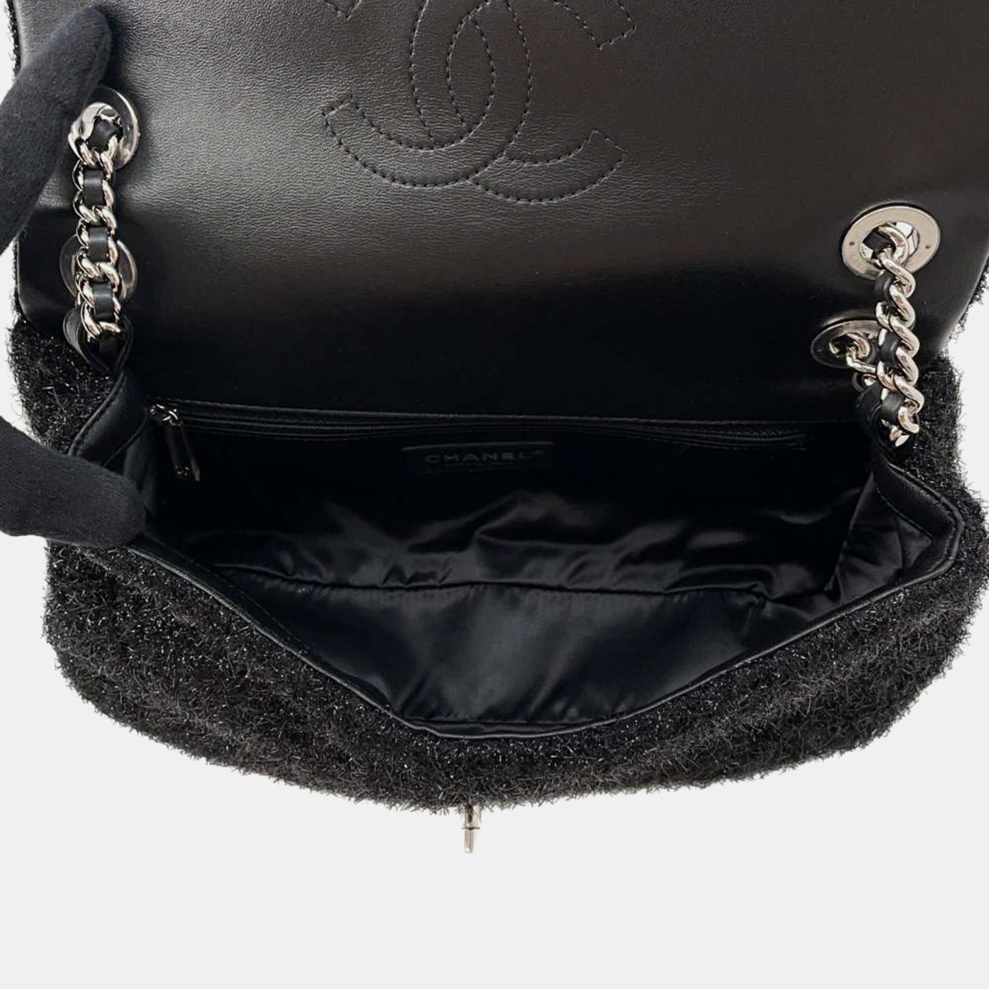 Chanel Matelasse Chain Pool Toe Glitter Black Lambskin Mix Fiber Size 25 Shoulder Bag 