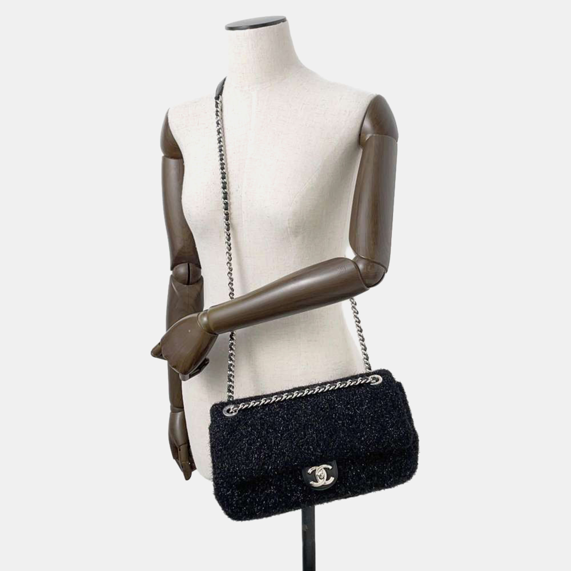 Chanel Matelasse Chain Pool Toe Glitter Black Lambskin Mix Fiber Size 25 Shoulder Bag 
