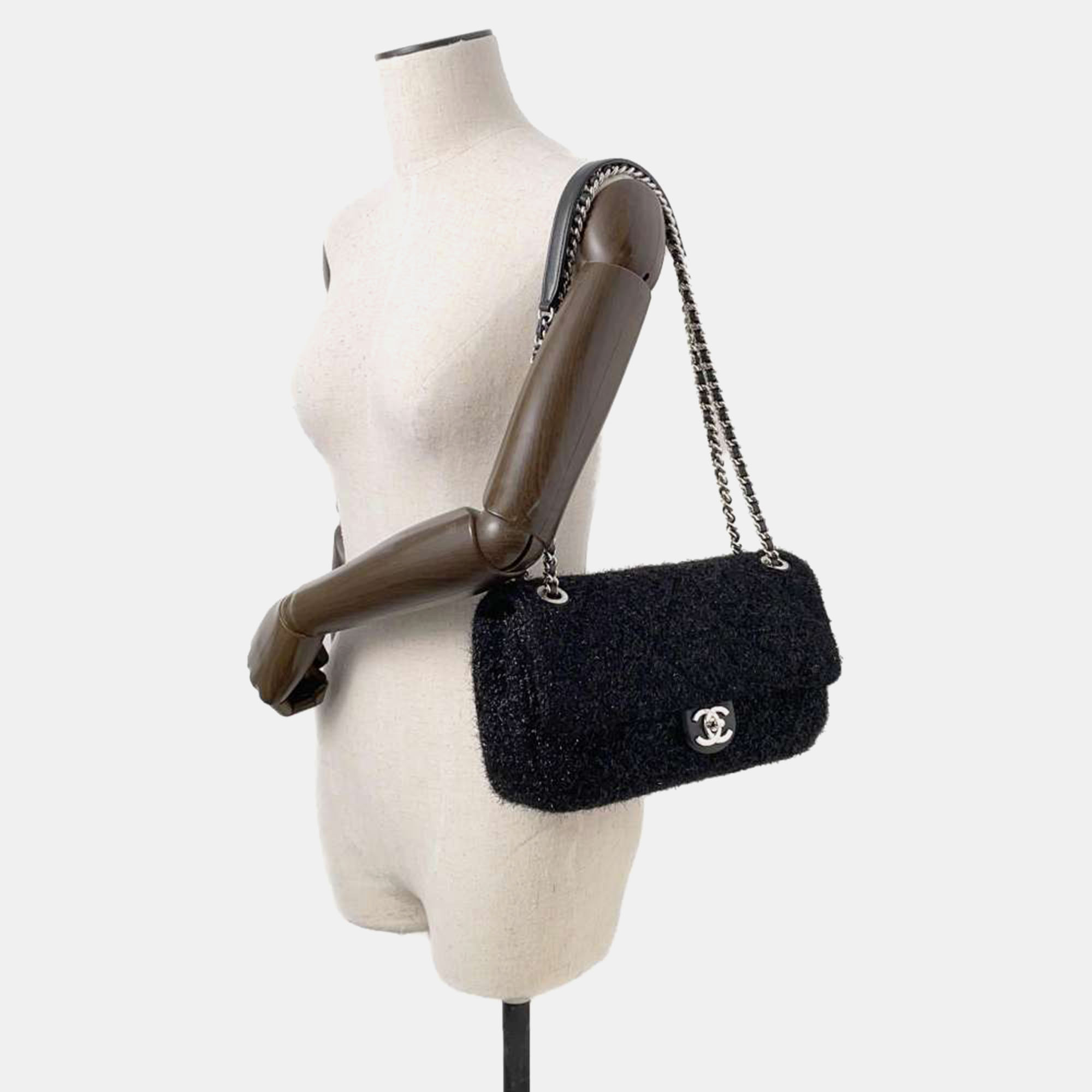 Chanel Matelasse Chain Pool Toe Glitter Black Lambskin Mix Fiber Size 25 Shoulder Bag 