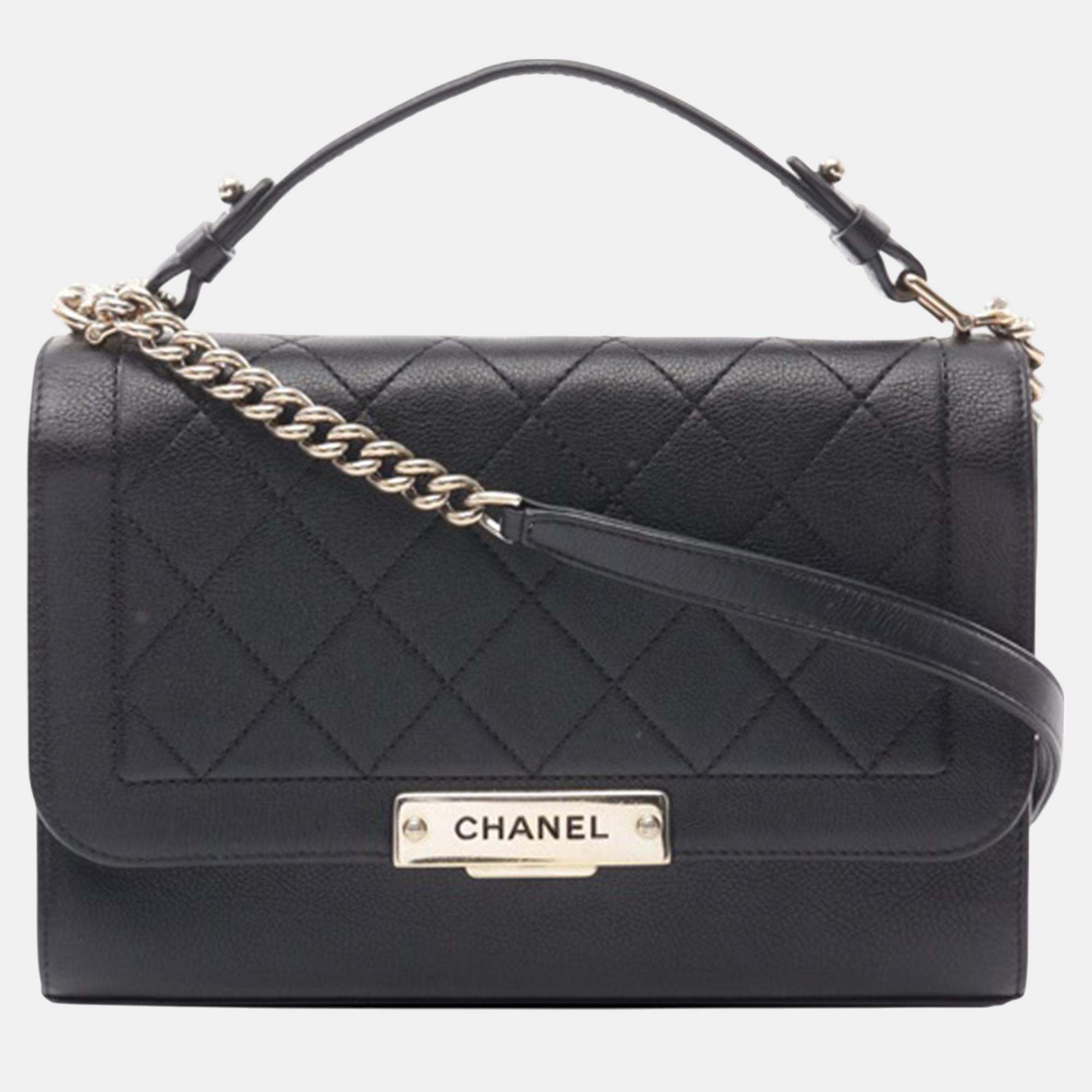 

Chanel Black Medium Quilted Calfskin Label Click Flap