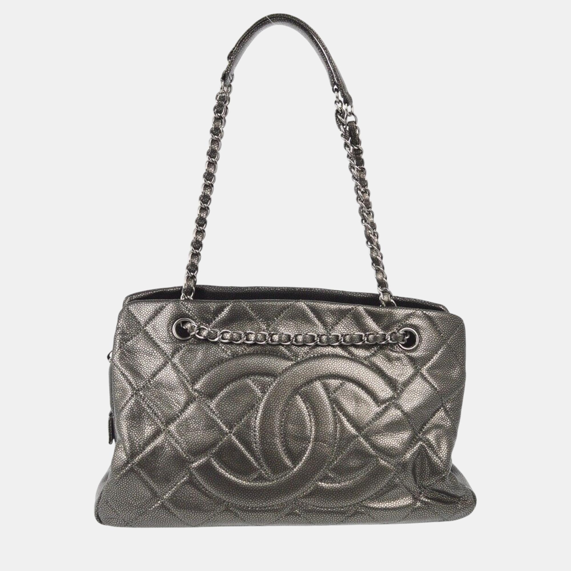 

Chanel Silver Calfskin Shoulder Tote Bag