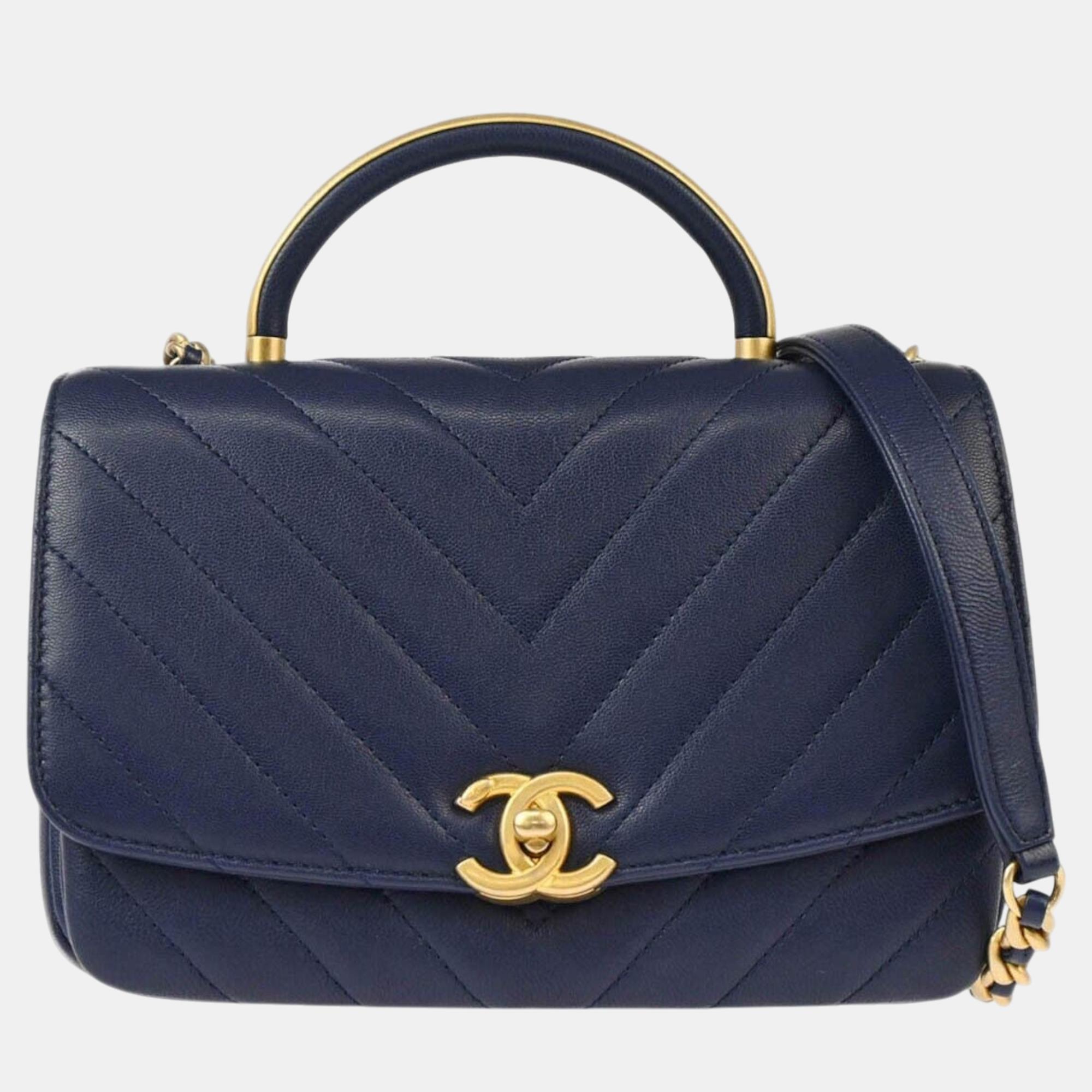 

Chanel Navy Lambskin Chevron Handbag, Navy blue