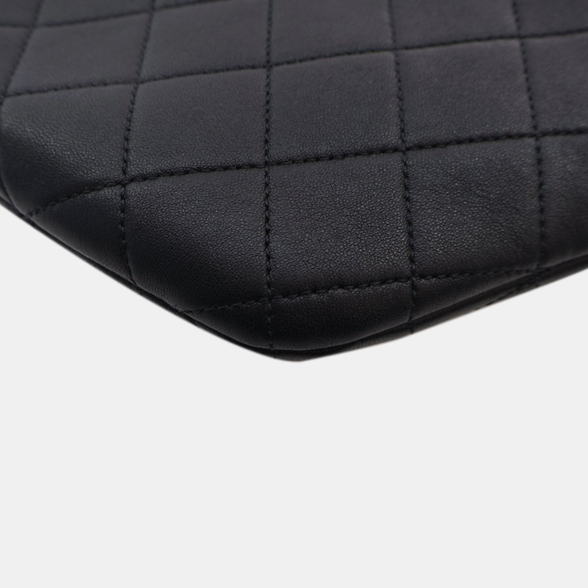 Chanel Cream Quilted Calfskin Pearl Crown Handle Clutch Bag 
