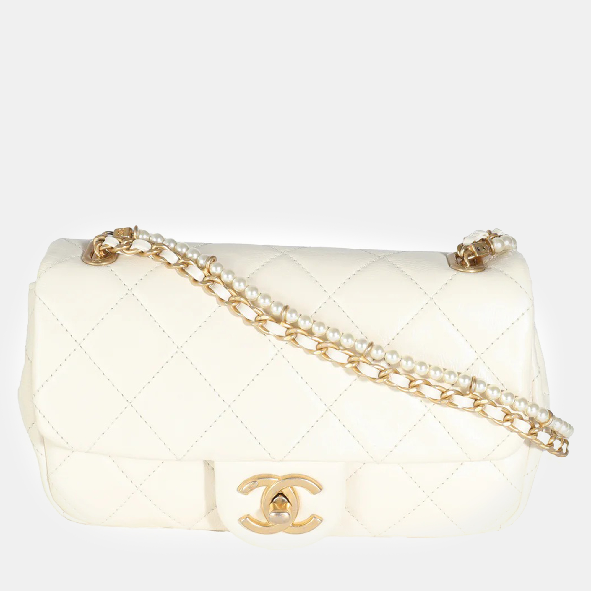 

Chanel White Shiny Quilted Lambskin Pearl Chain Mini Flap Bag