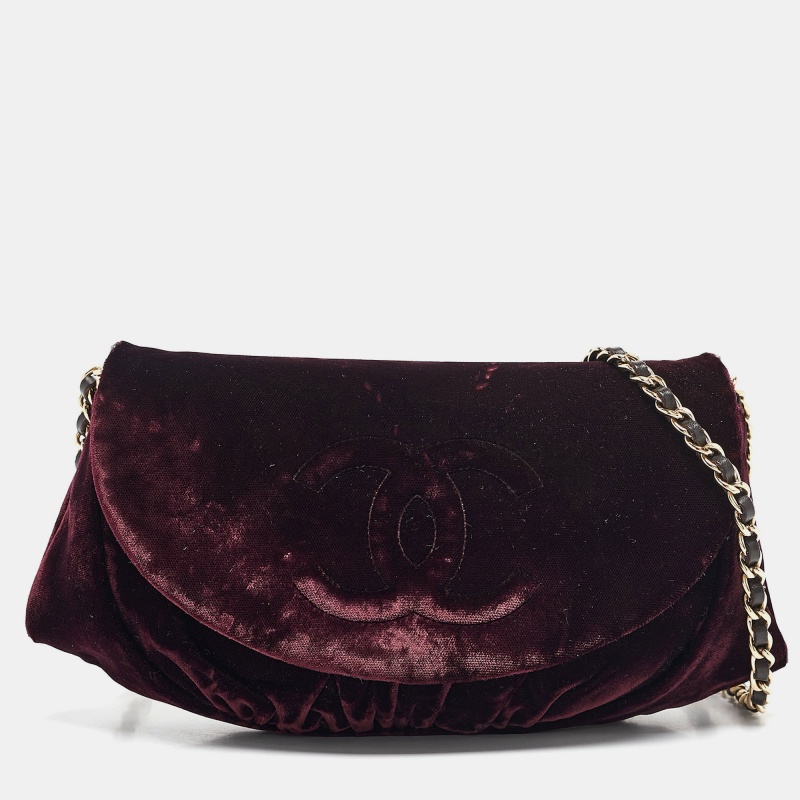 

Chanel Purple Velvet CC Half Moon Wallet on Chain