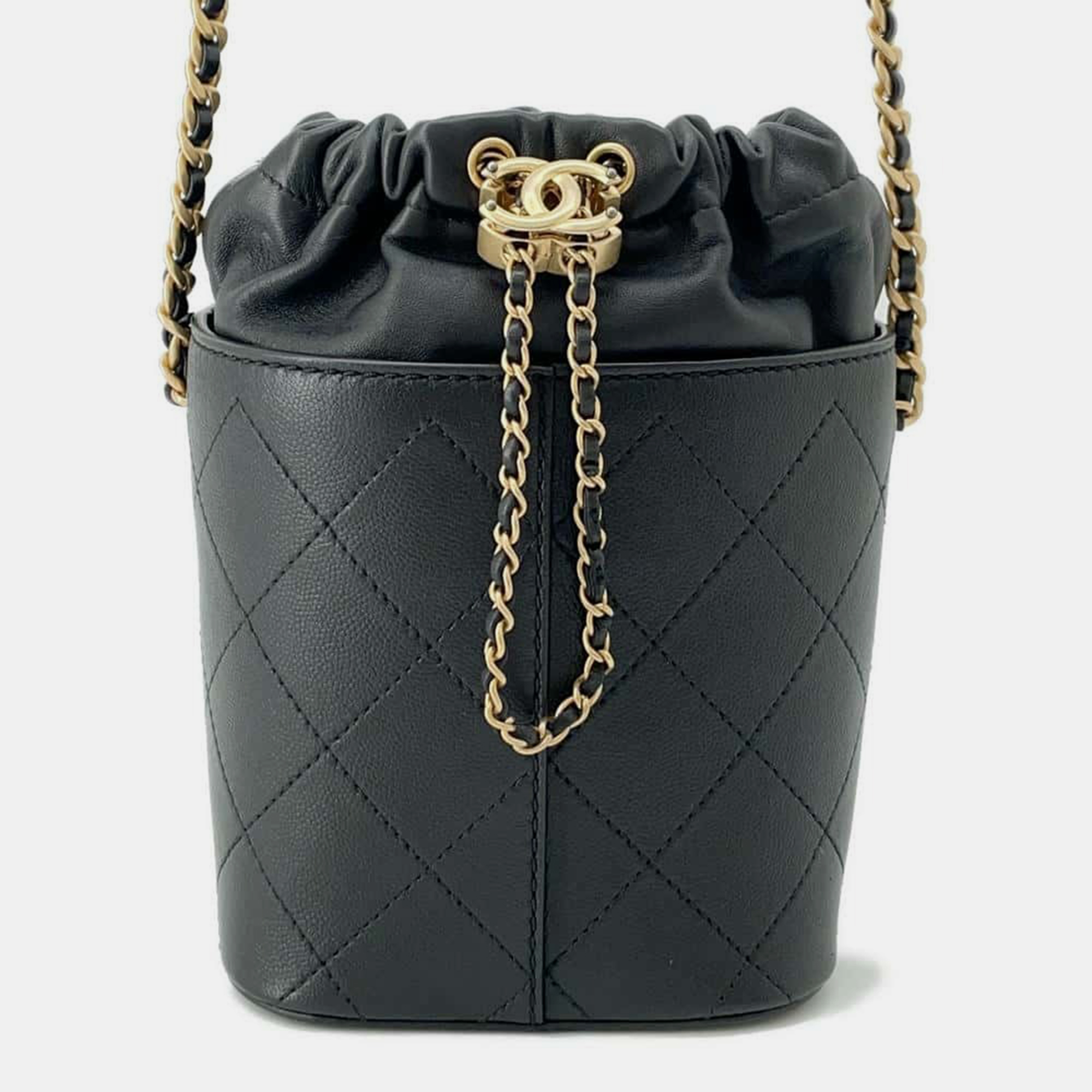 

Chanel Matelasse Drawstring Bag Bucket Chain shoulder Bag Black Grained Lambskin