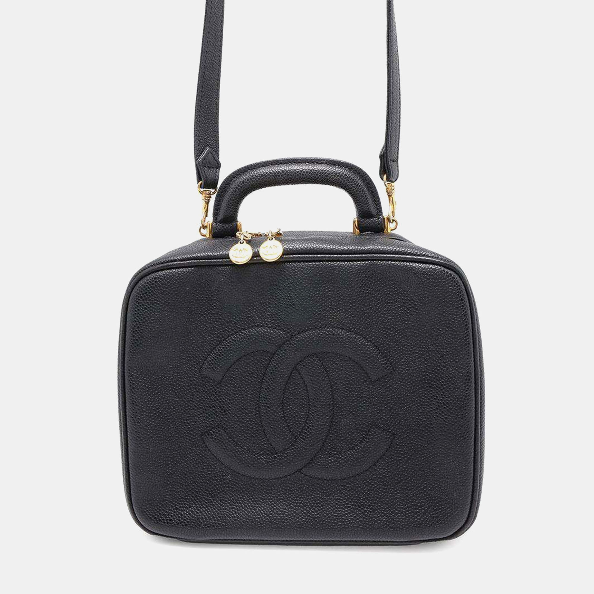 

Chanel Cc Logo Vanity Bag Black Caviar Leather