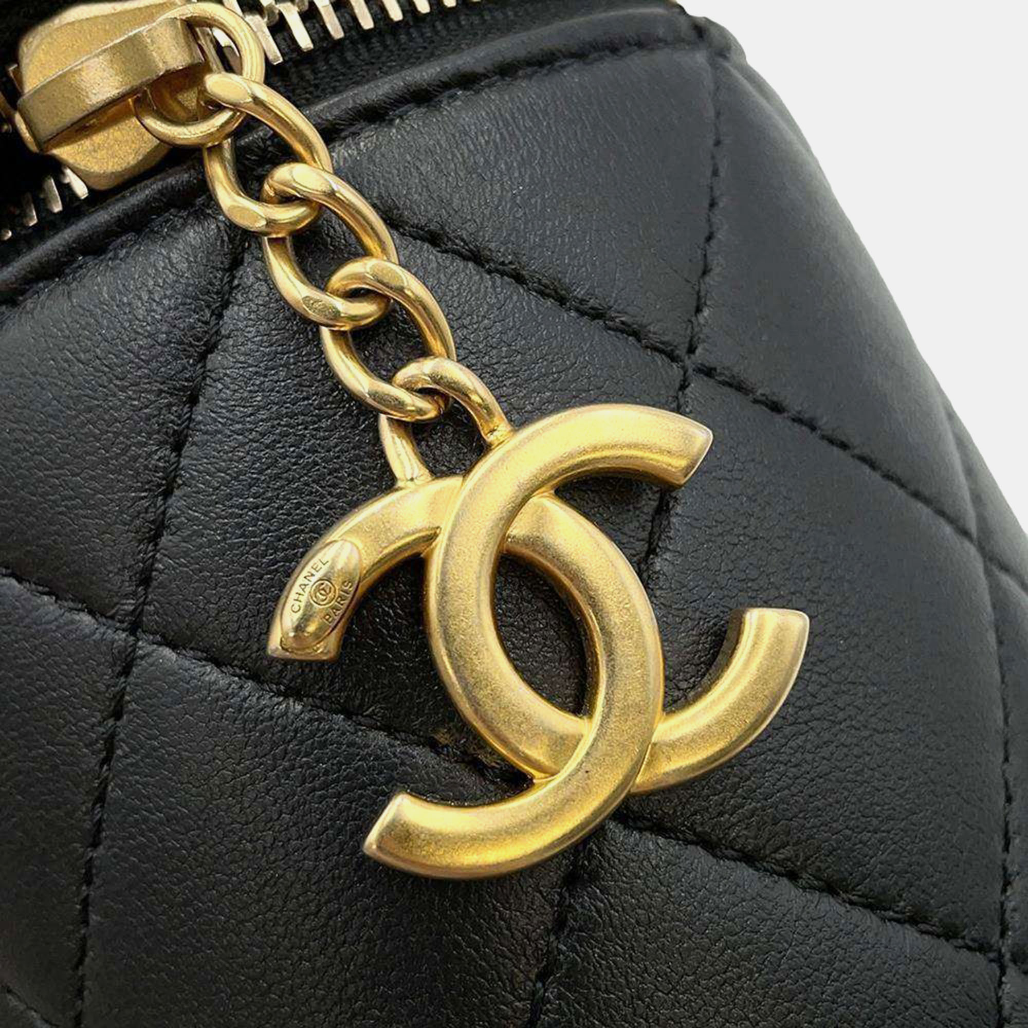 Chanel Black Lambskin Vanity Chain Shoulder Bag 