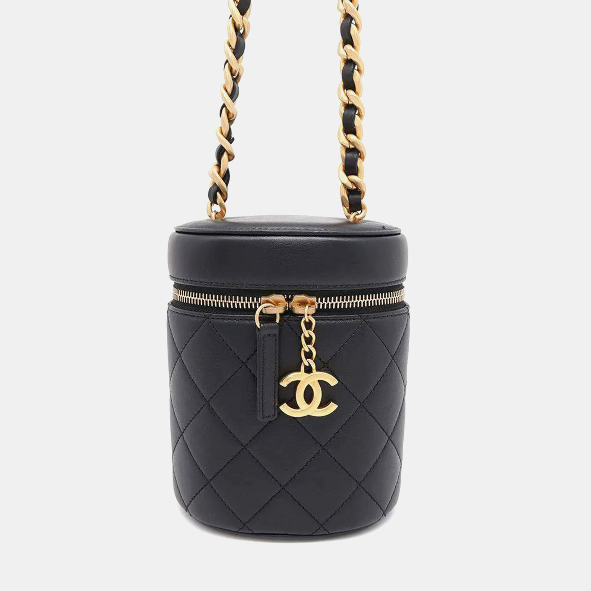 

Chanel Black Lambskin Vanity Chain Shoulder Bag