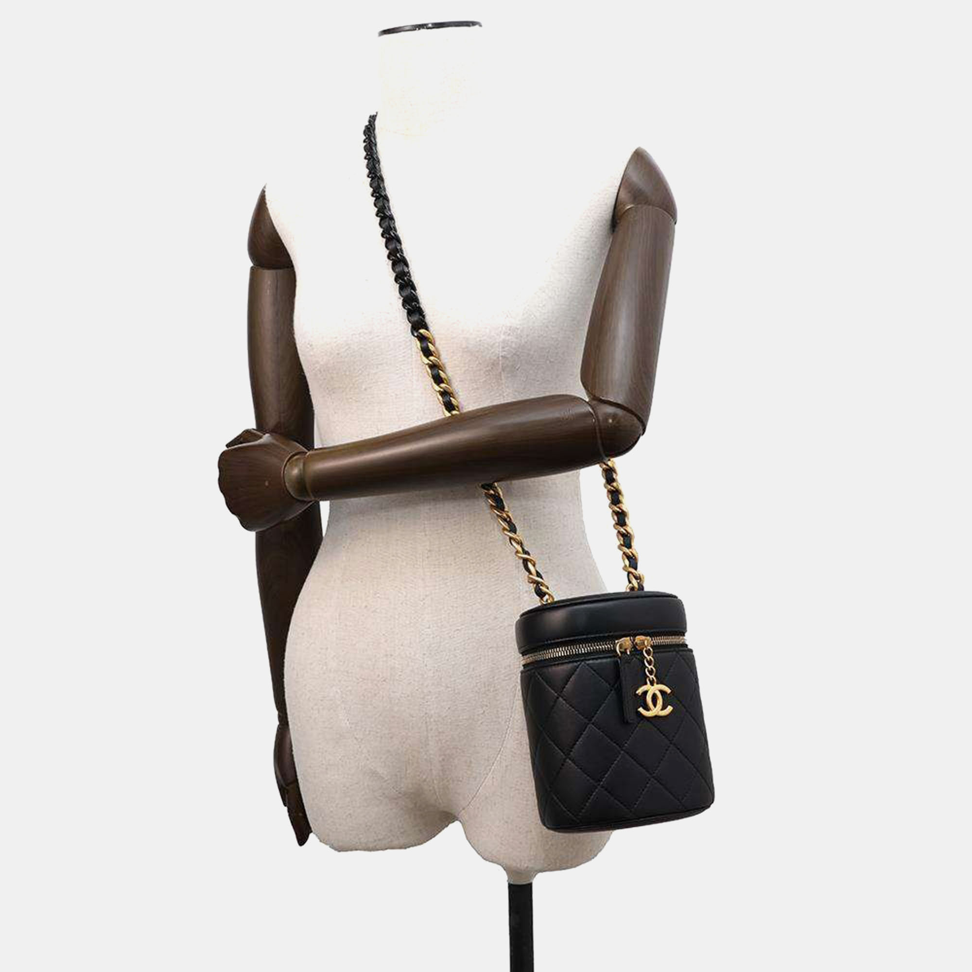 Chanel Black Lambskin Vanity Chain Shoulder Bag 