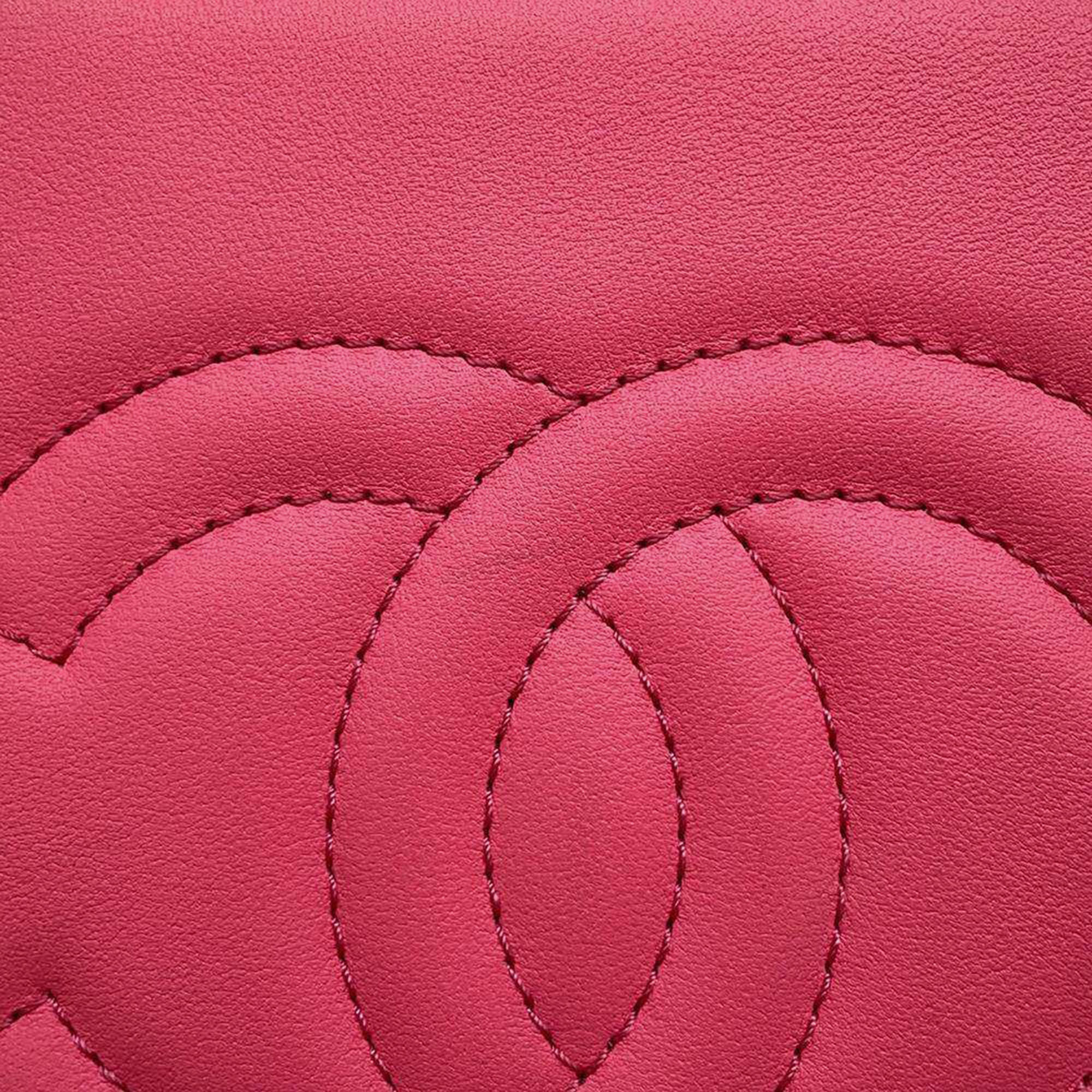 Chanel Pink Calf Leather Matelasse Chain Shoulder Vanity Bag 
