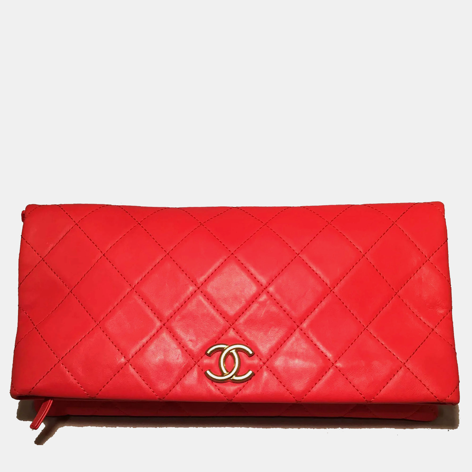 

Chanel Red Quilted Leather Cc Fold Over Clutch