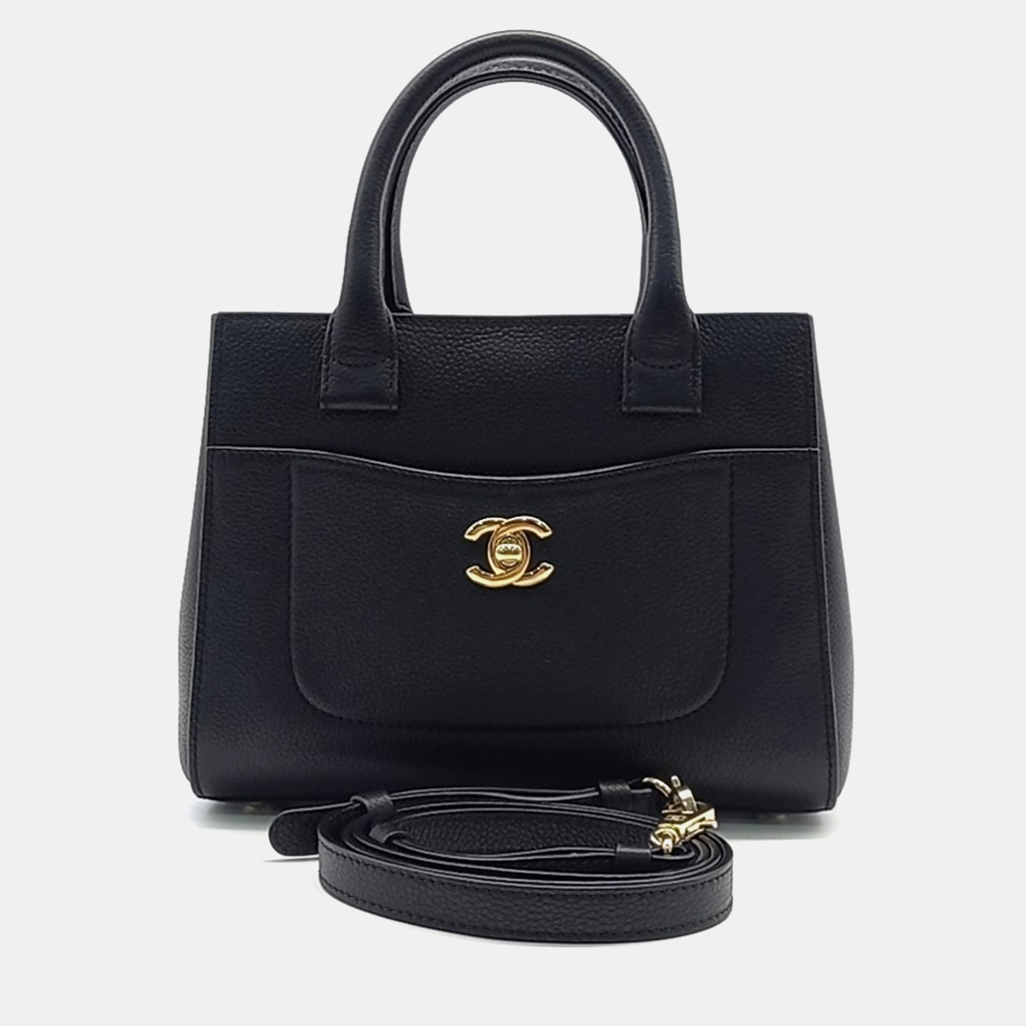 

Chanel Black Leather Neo Mini Bag