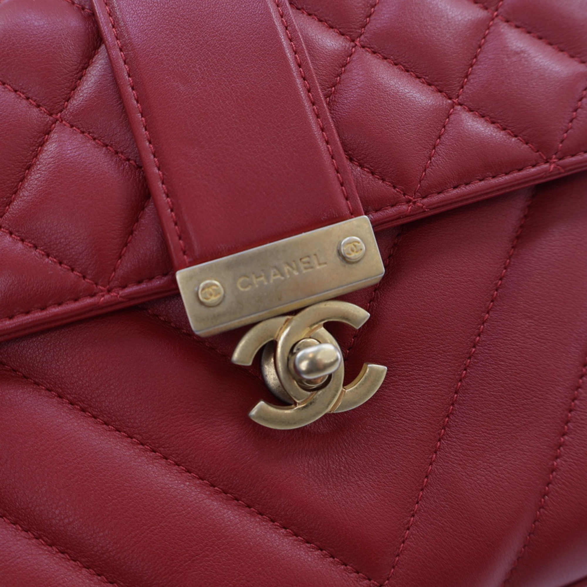 Chanel Red Calfskin In the City Top Handle Bag 