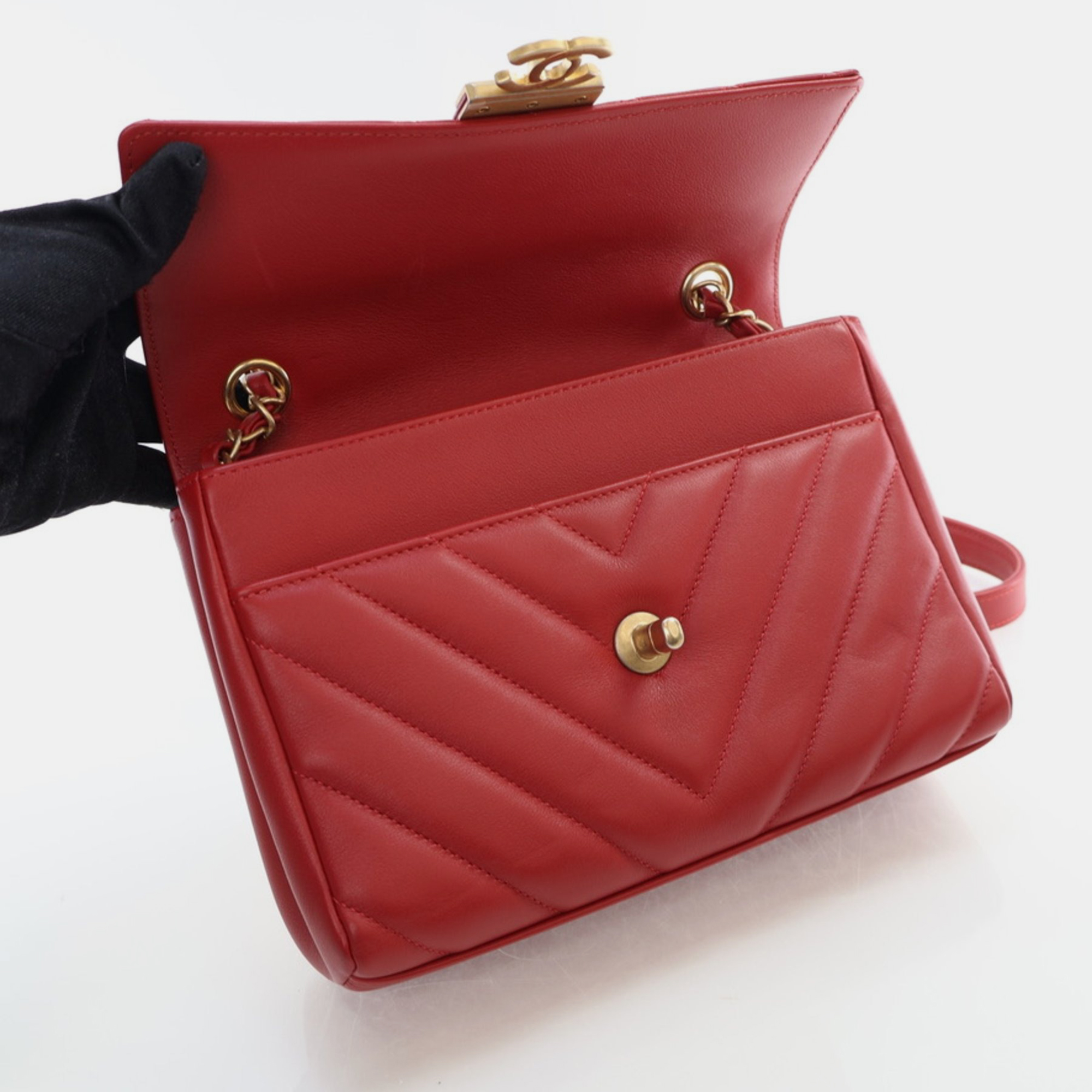 Chanel Red Calfskin In the City Top Handle Bag 