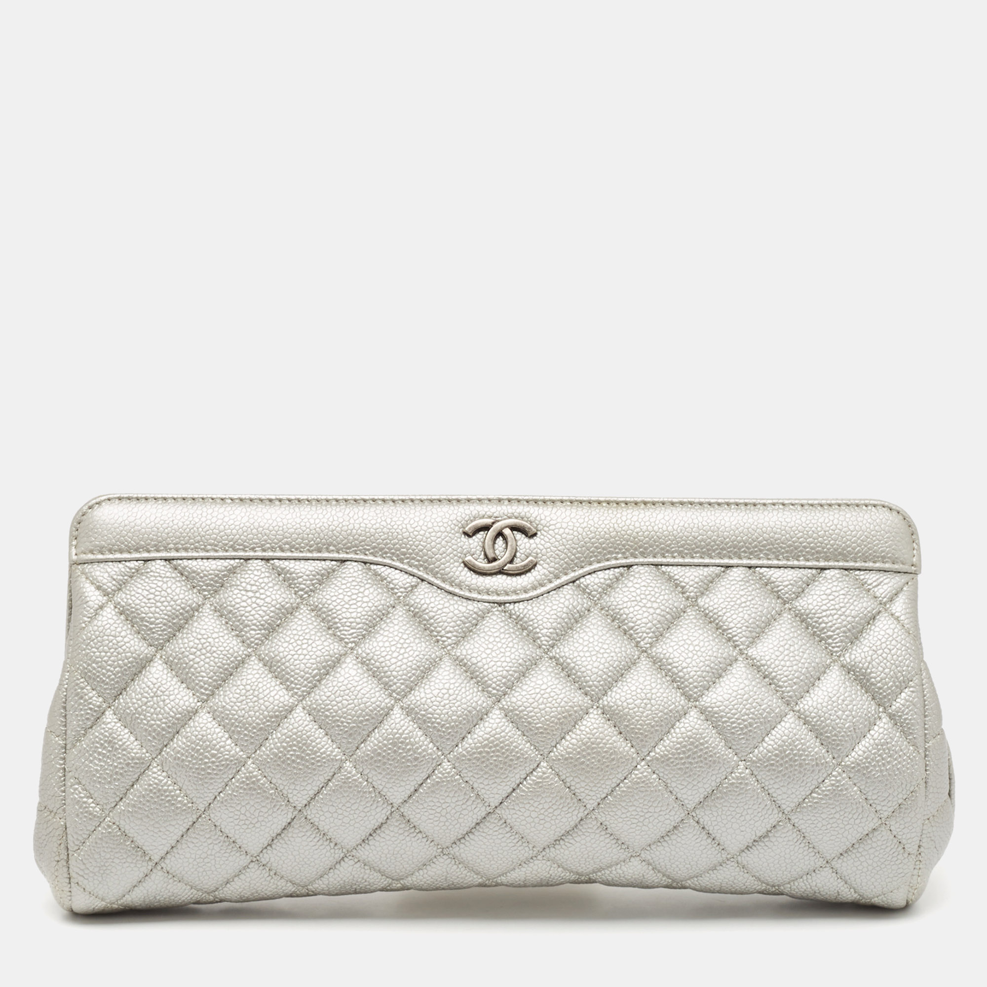 

Chanel Silver Quilted Caviar Leather CC Frame Clutch