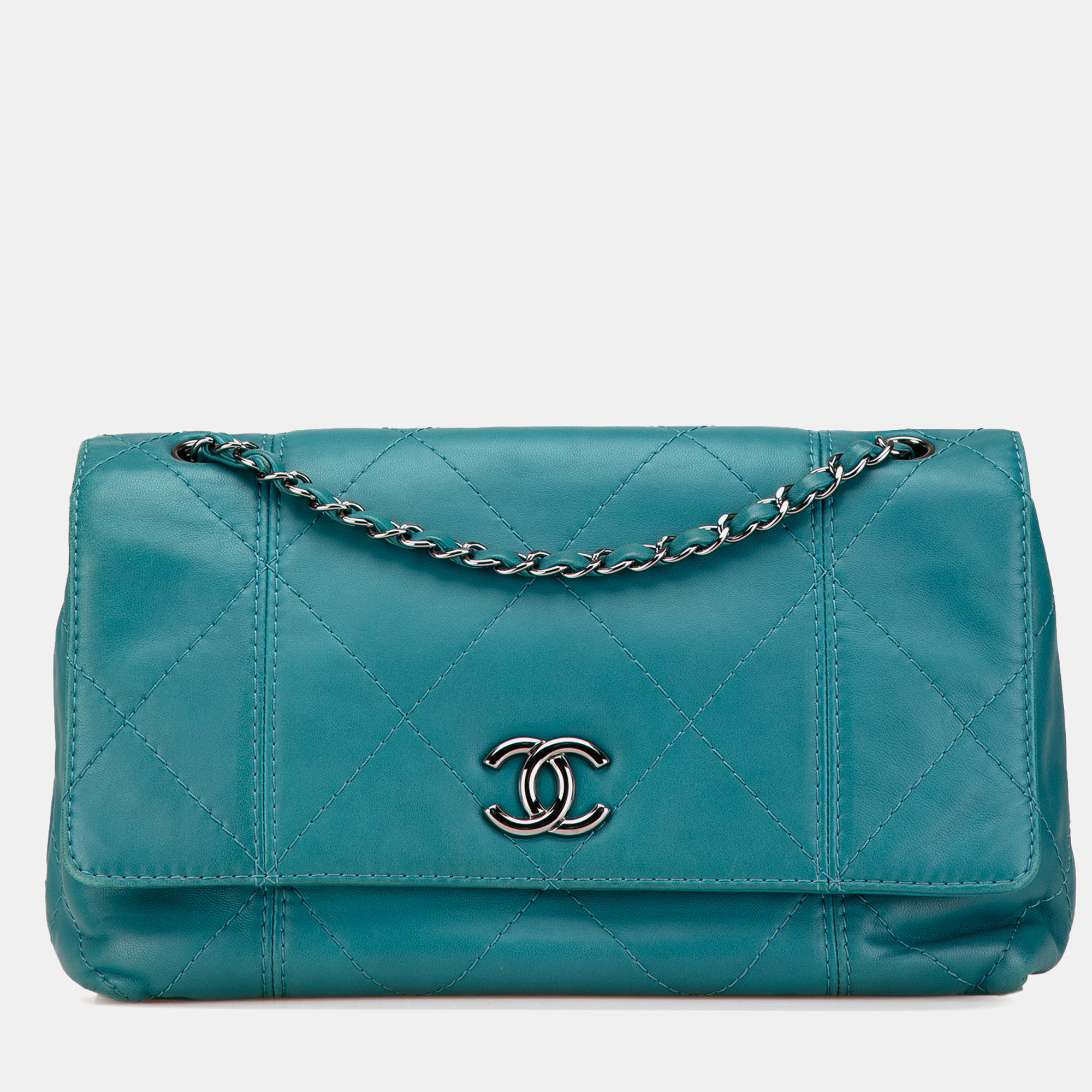 

Chanel Green Medium Lambskin Soft Touch Flap