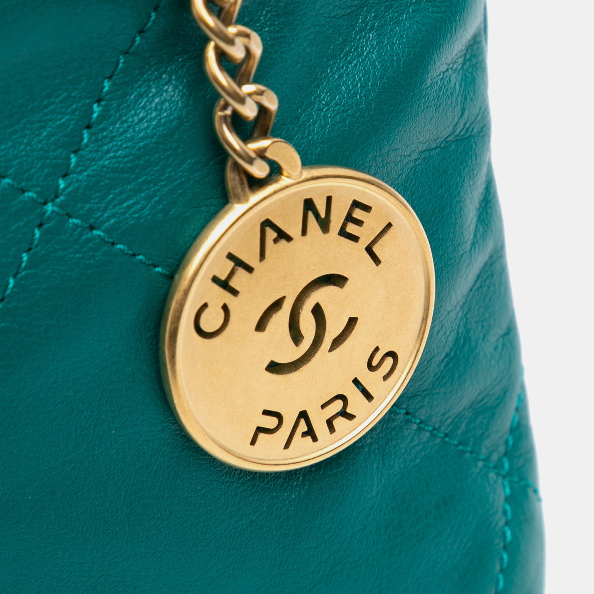 Chanel Green Calfskin Mini Shiny 22 Handbag 