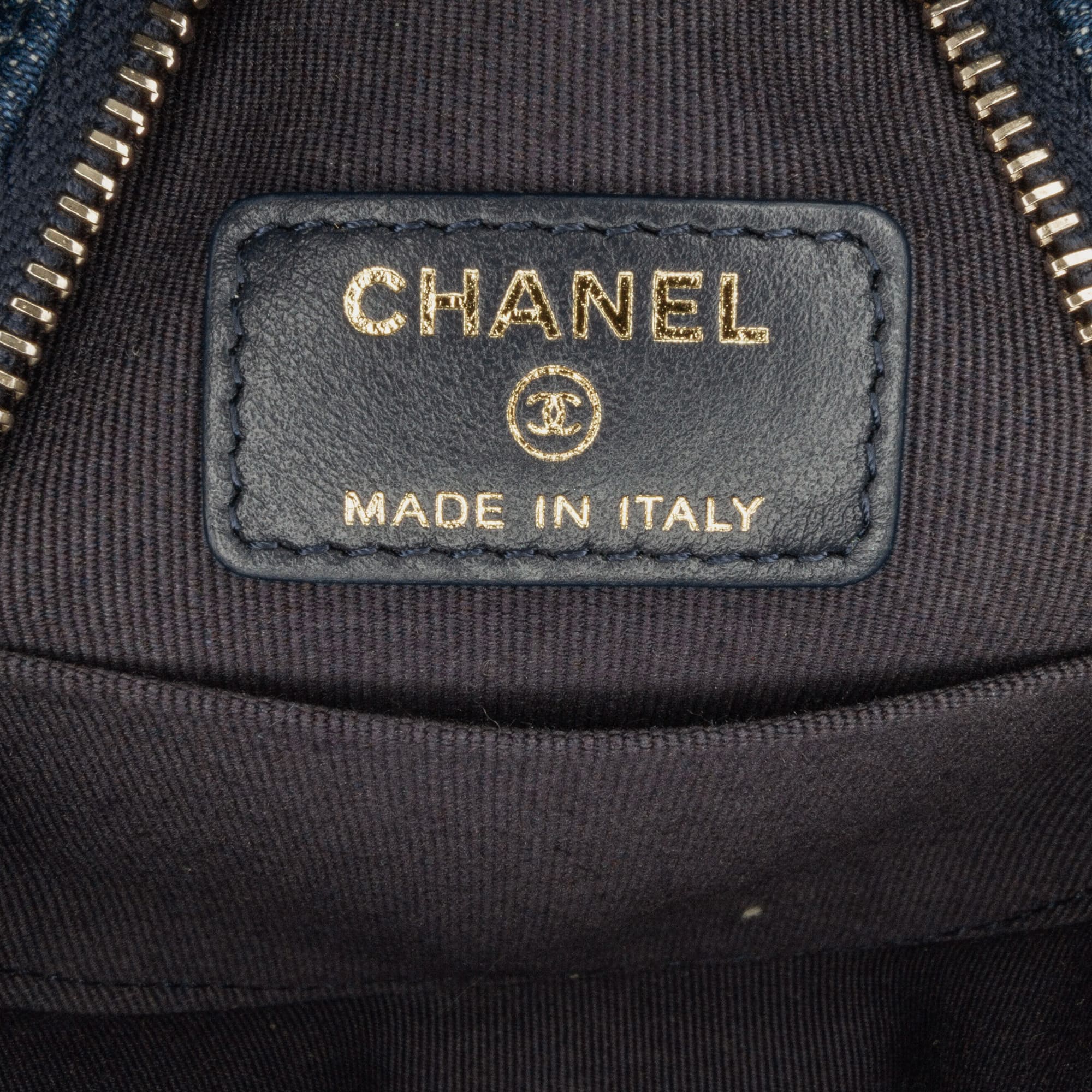 Chanel Navy Blue Denim 19 Round Clutch with Chain 