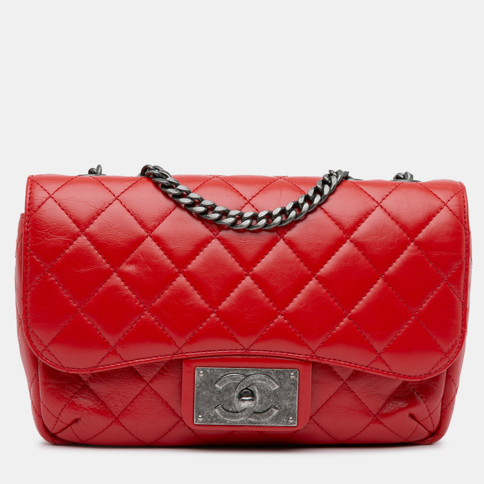 

Chanel CC Crinkled Calfskin Chain Flap Bag, Red