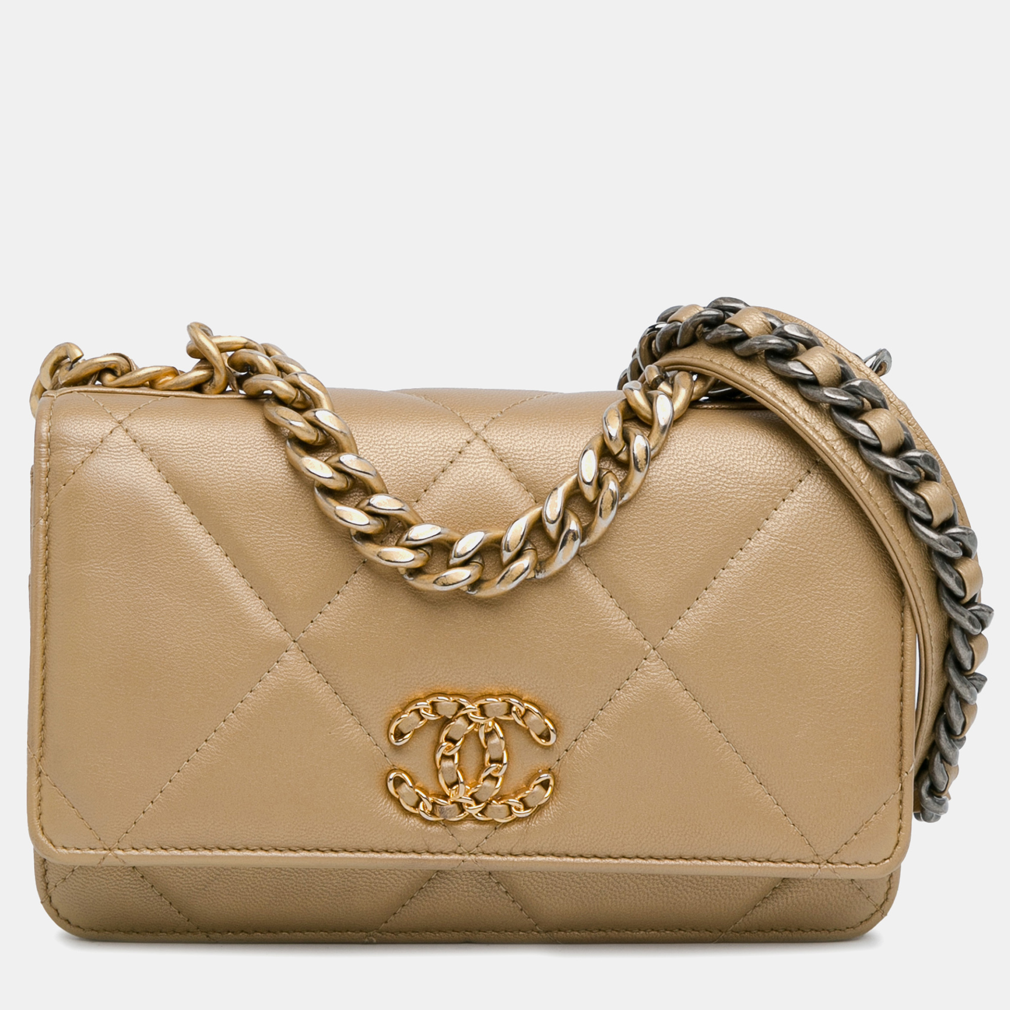 

Chanel Gold Quilted Lambskin 19 Wallet on Chain