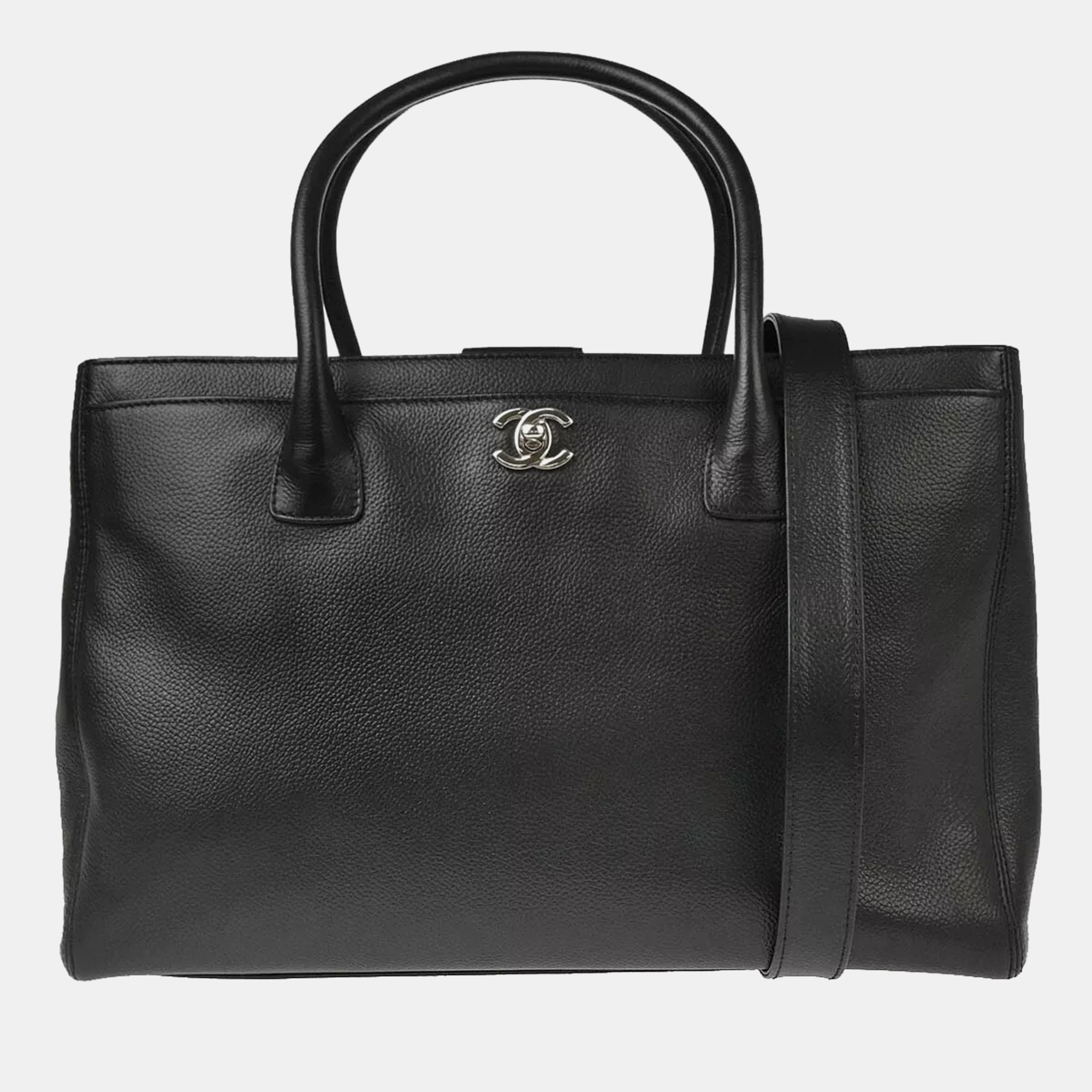 

Chanel Black Calfskin Executive Cerf Tote Bag