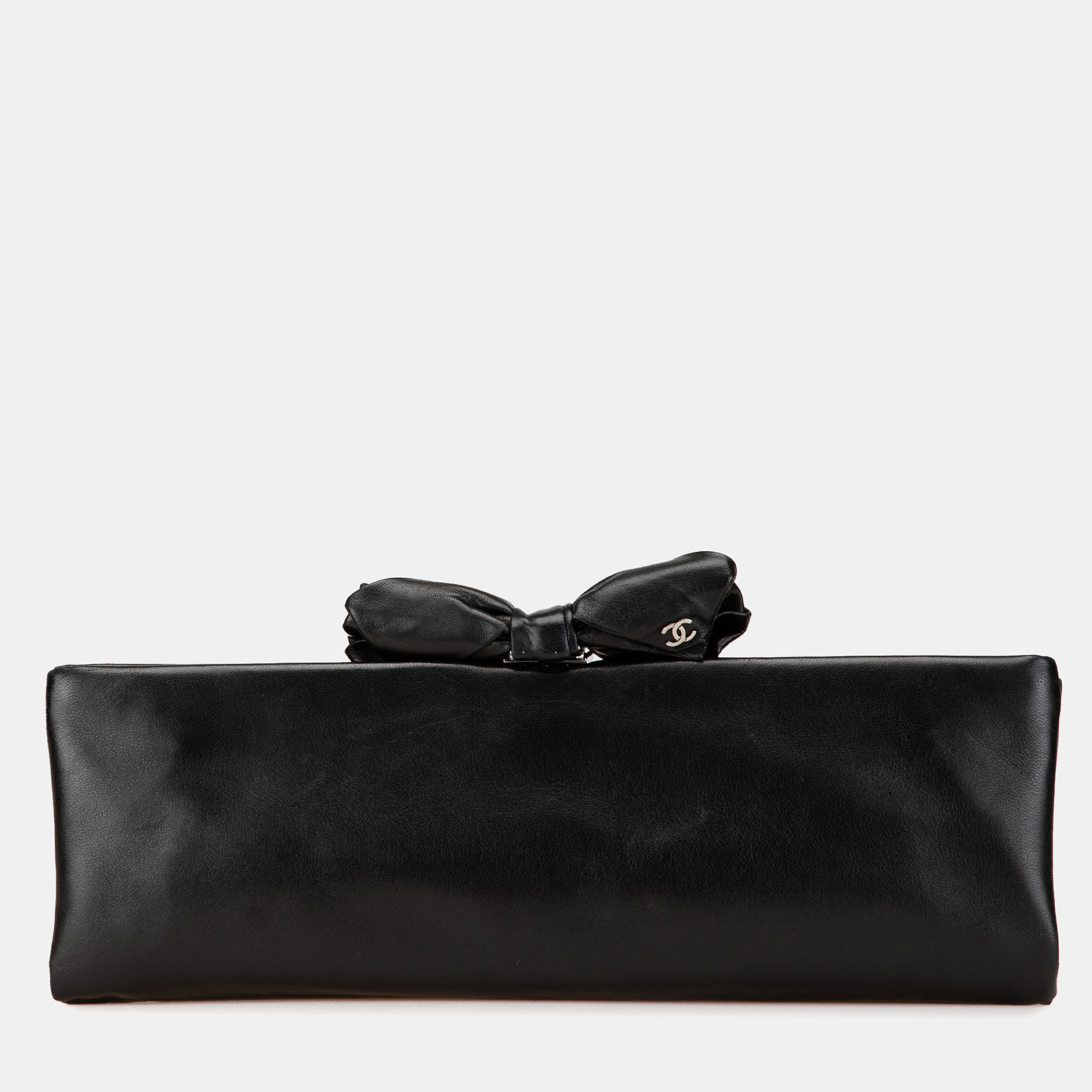 

Chanel Black Lambskin Bow Long Clutch