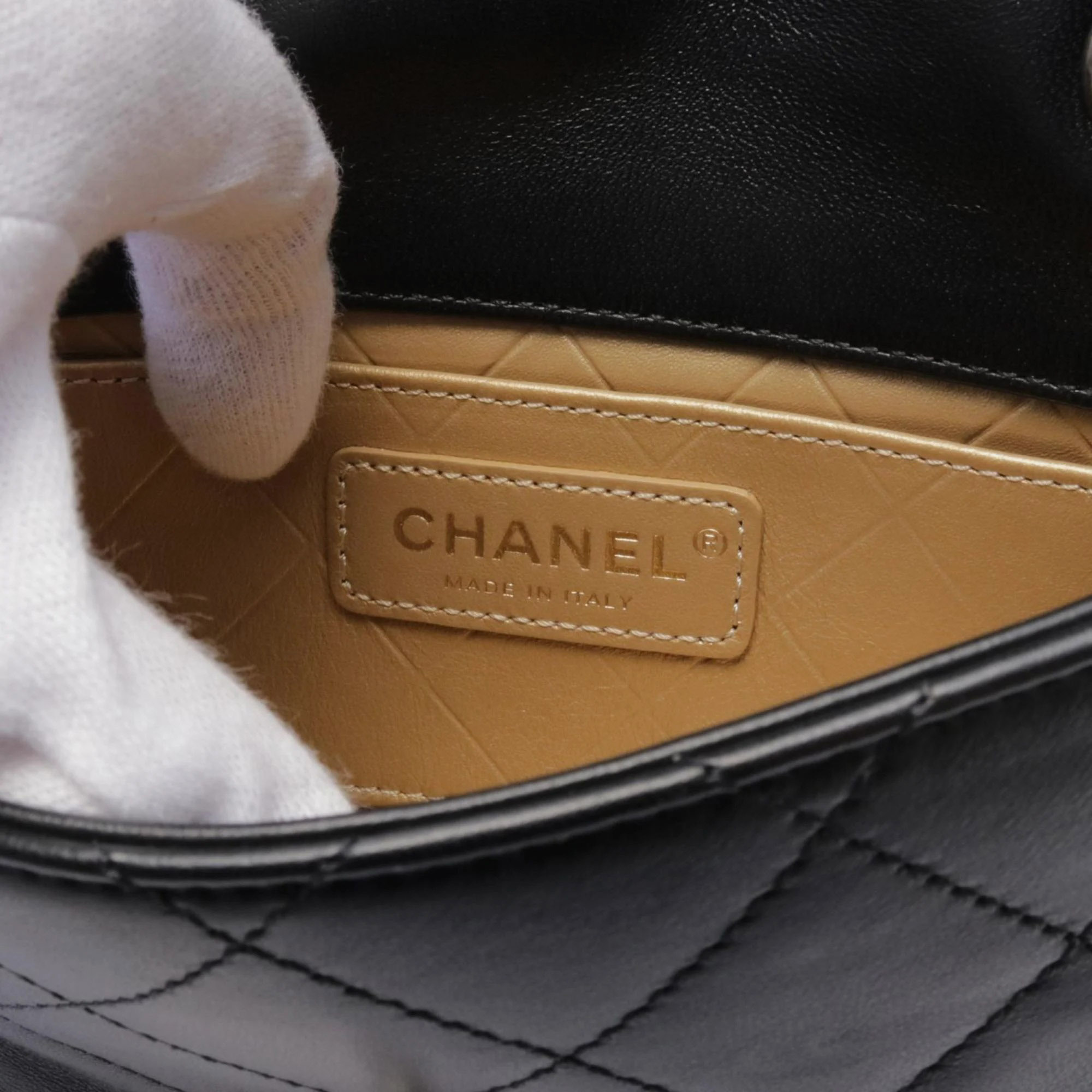Chanel Black Leather Shoulder Bag 
