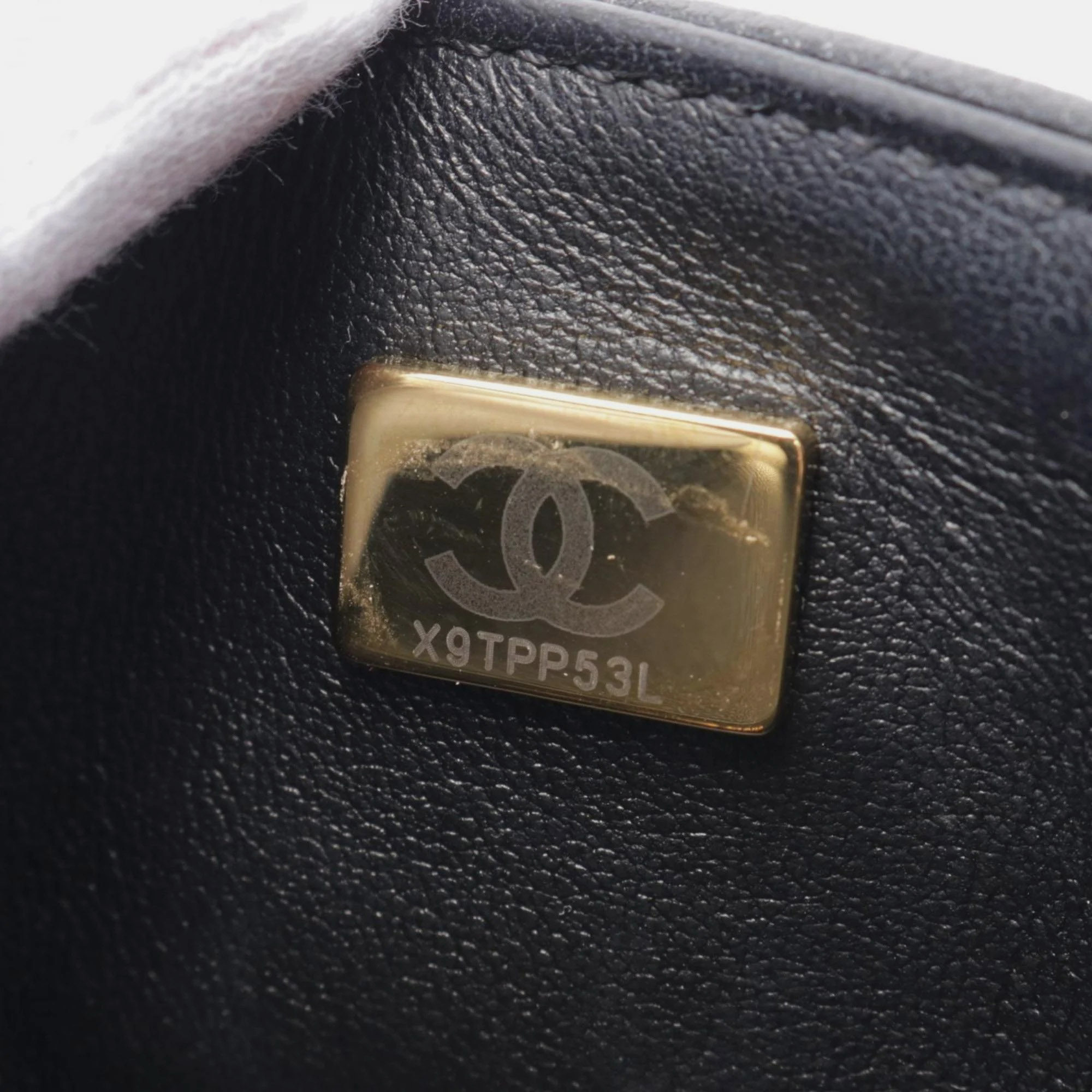 Chanel Black Leather Boy Shoulder Bag 