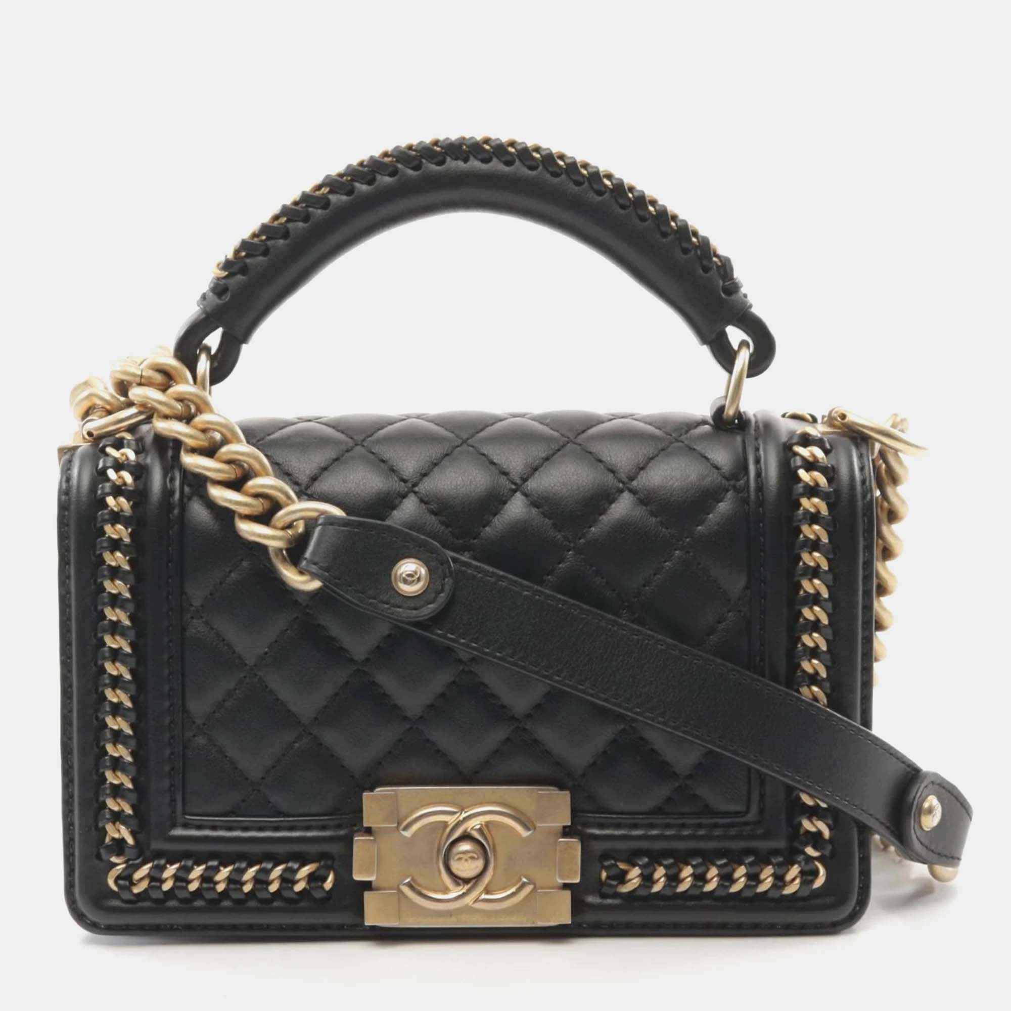 

Chanel Black Lambskin Leather Boy Flap Shoulder Bag