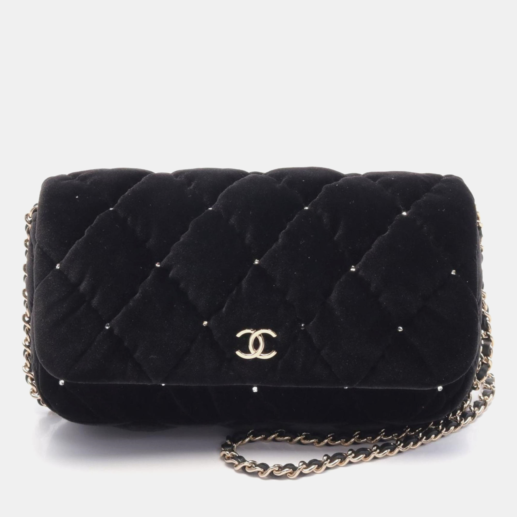 

Chanel Black Fabric Shoulder Bag