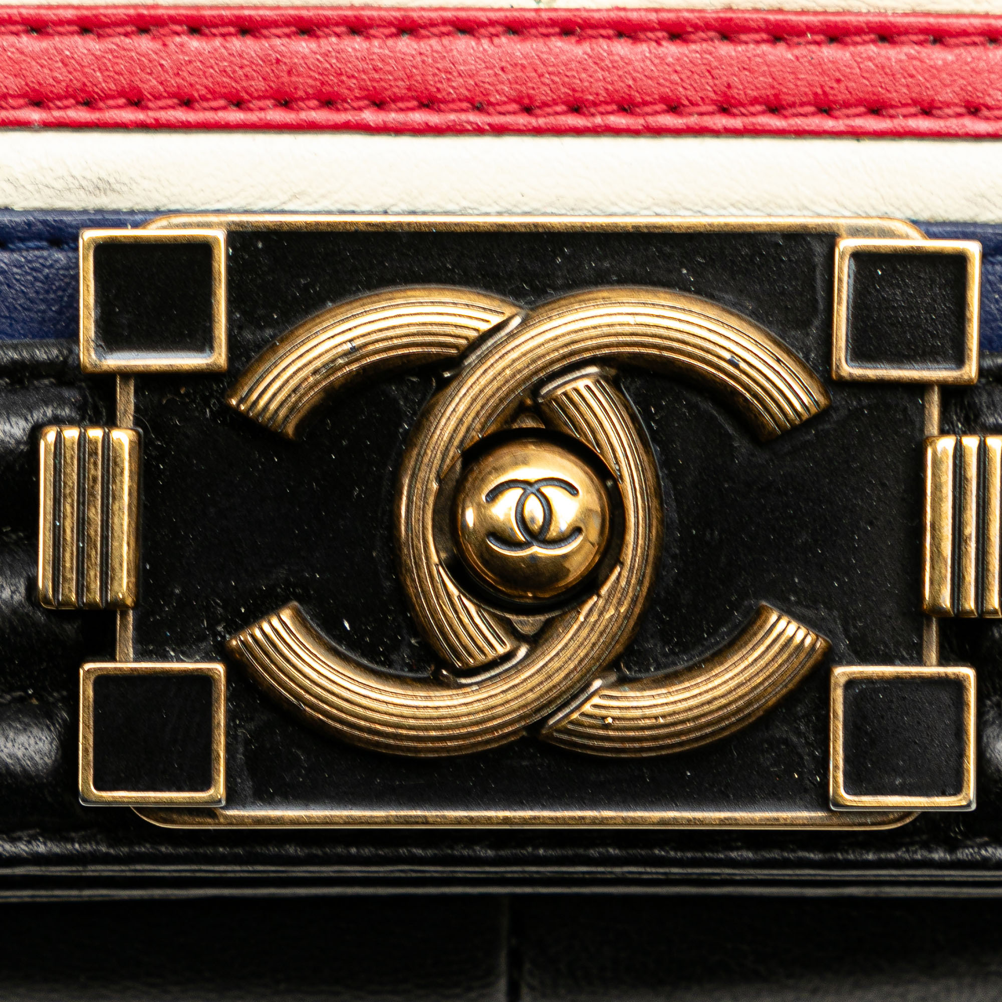 Chanel Multicolor Medium Multicolor Lambskin Crest Boy Flap 