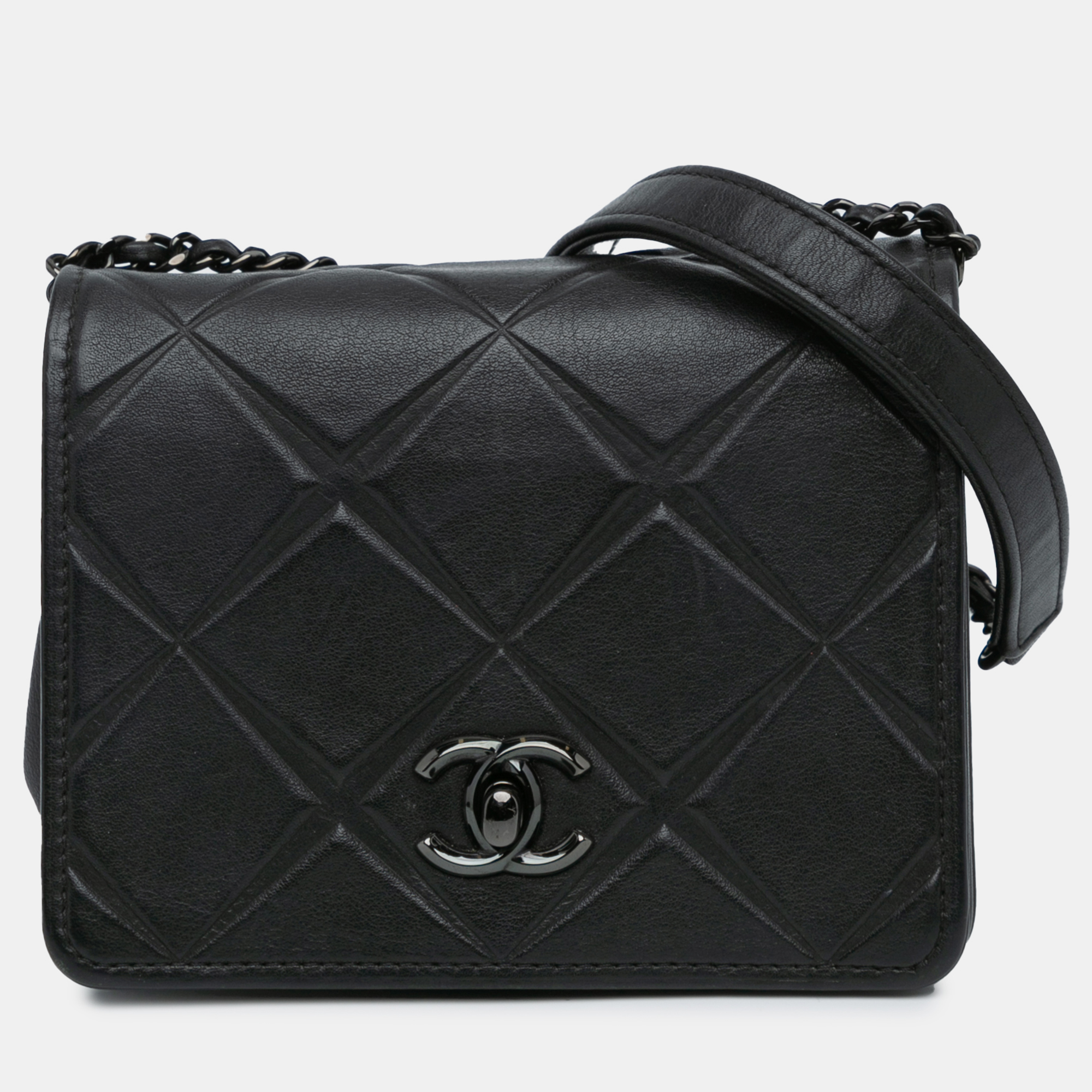 

Chanel Black Mini Calfskin Propeller Flap