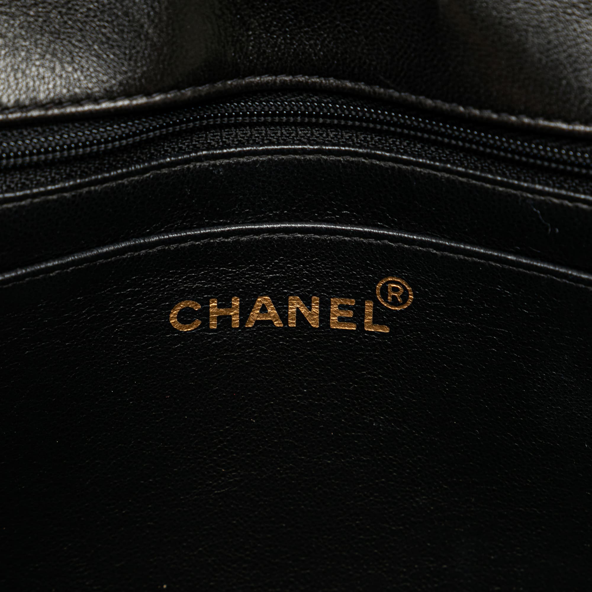 Chanel Black Medium Quilted Lambskin Border Single Flap 
