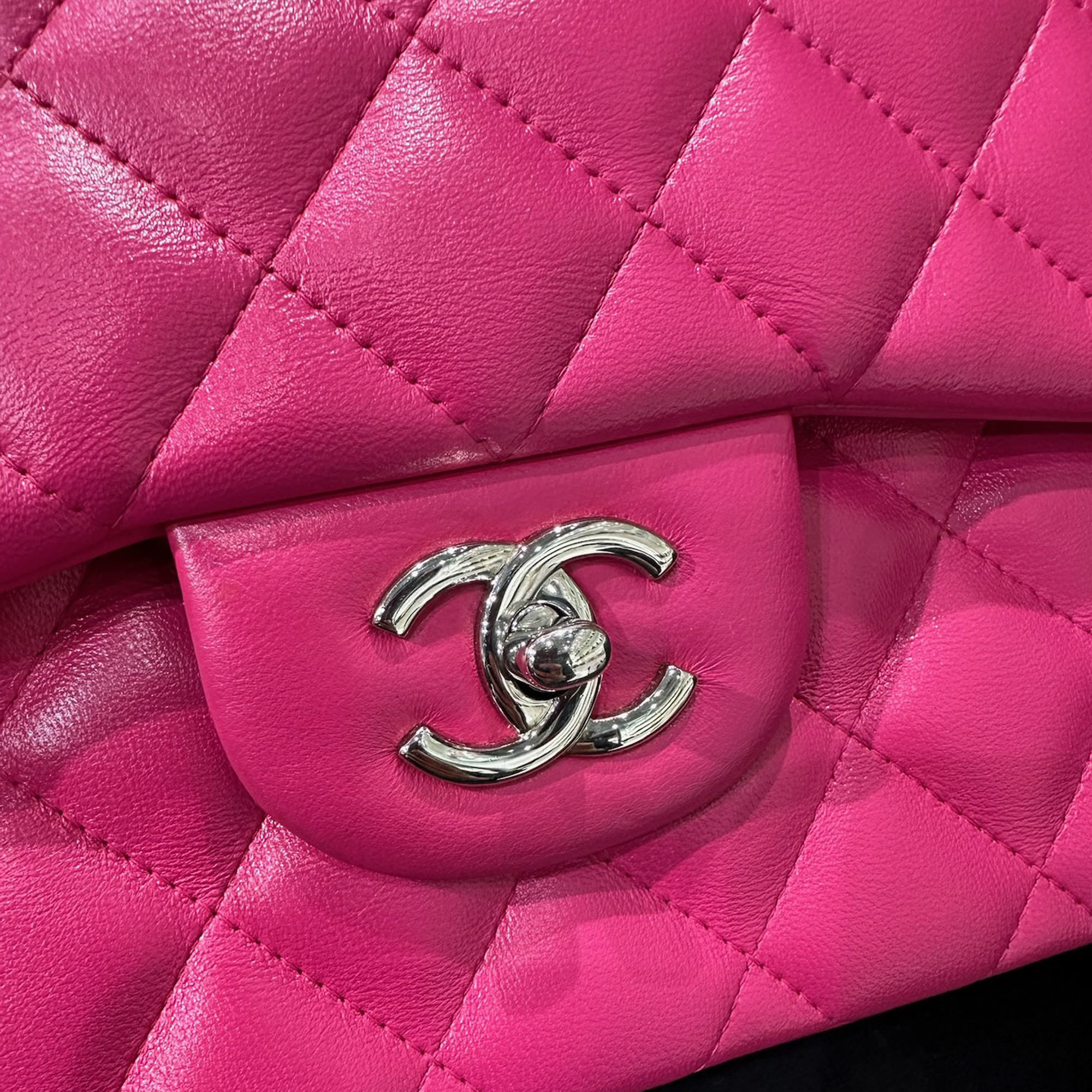 Chanel Hot pink cf Jumbo bag 