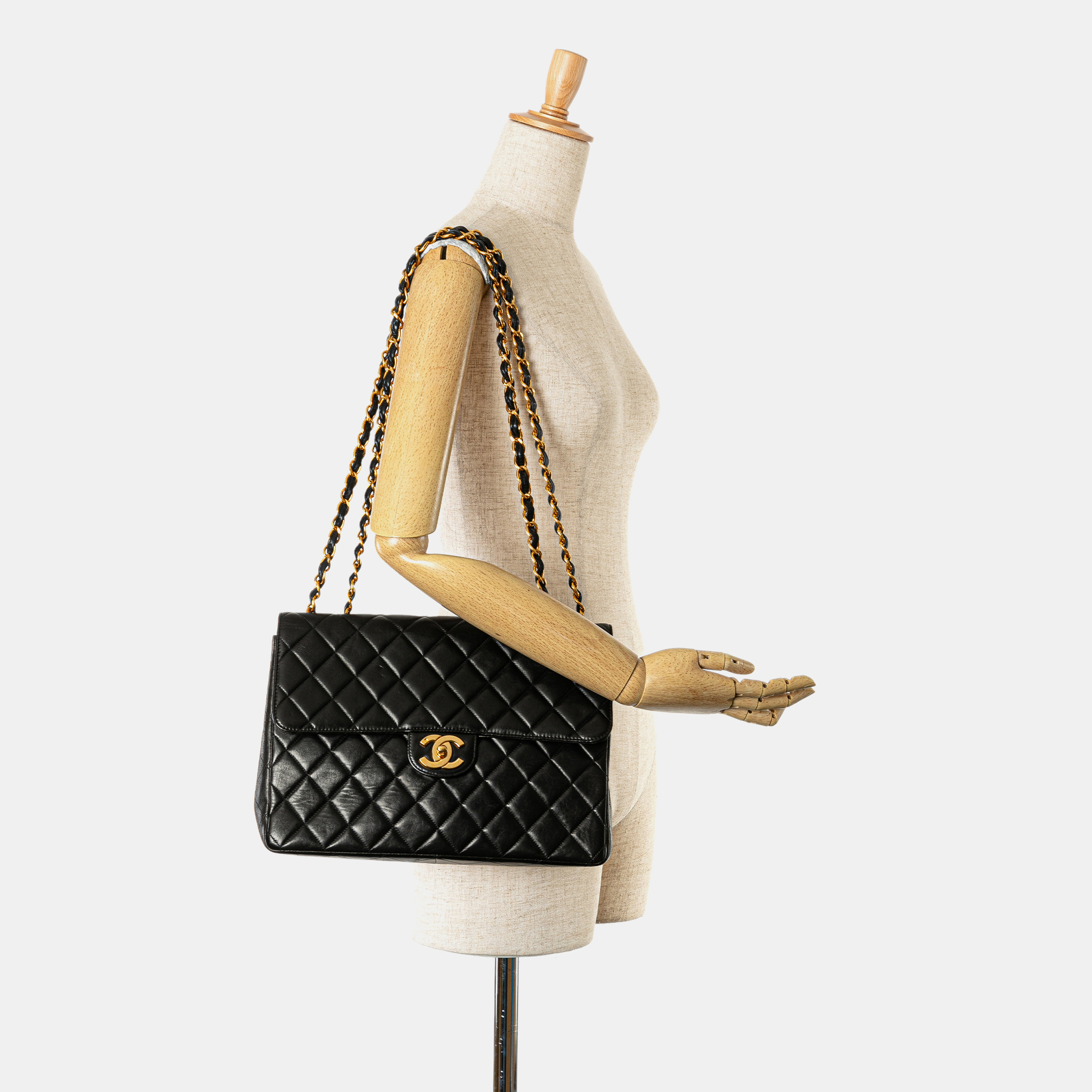 Chanel Black Jumbo Classic Lambskin Single Flap Bag 