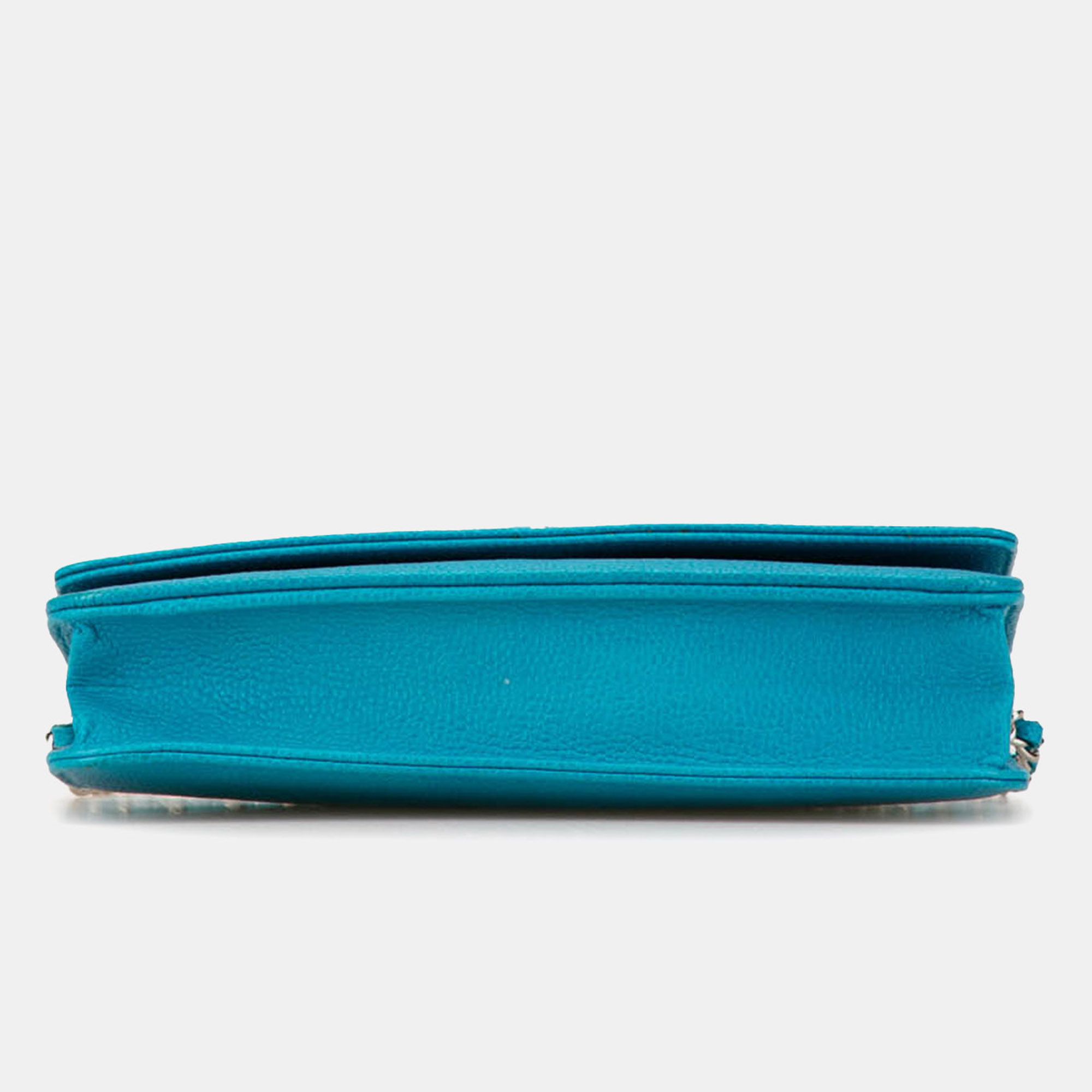 Chanel Blue Caviar Bicolor CC Wallet On Chain 