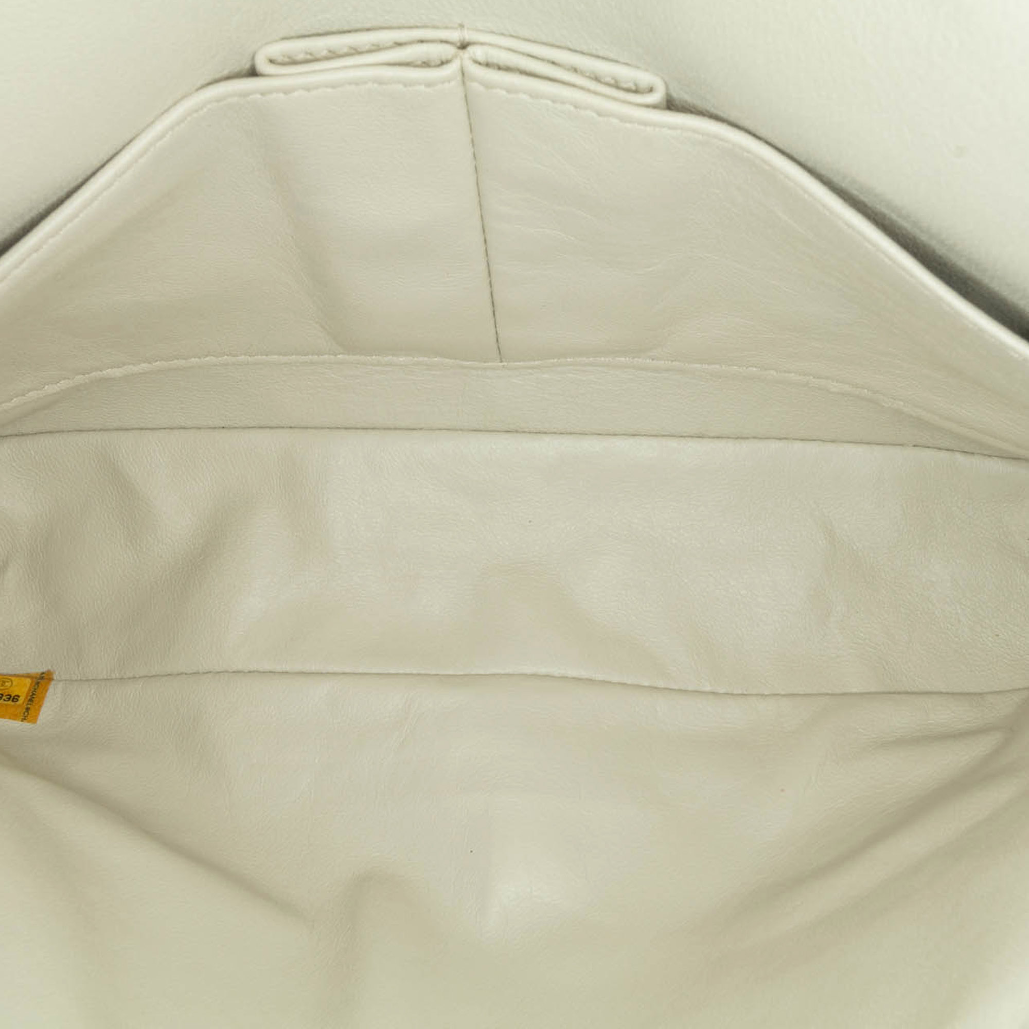 Chanel White Medium Classic Caviar Double Flap 