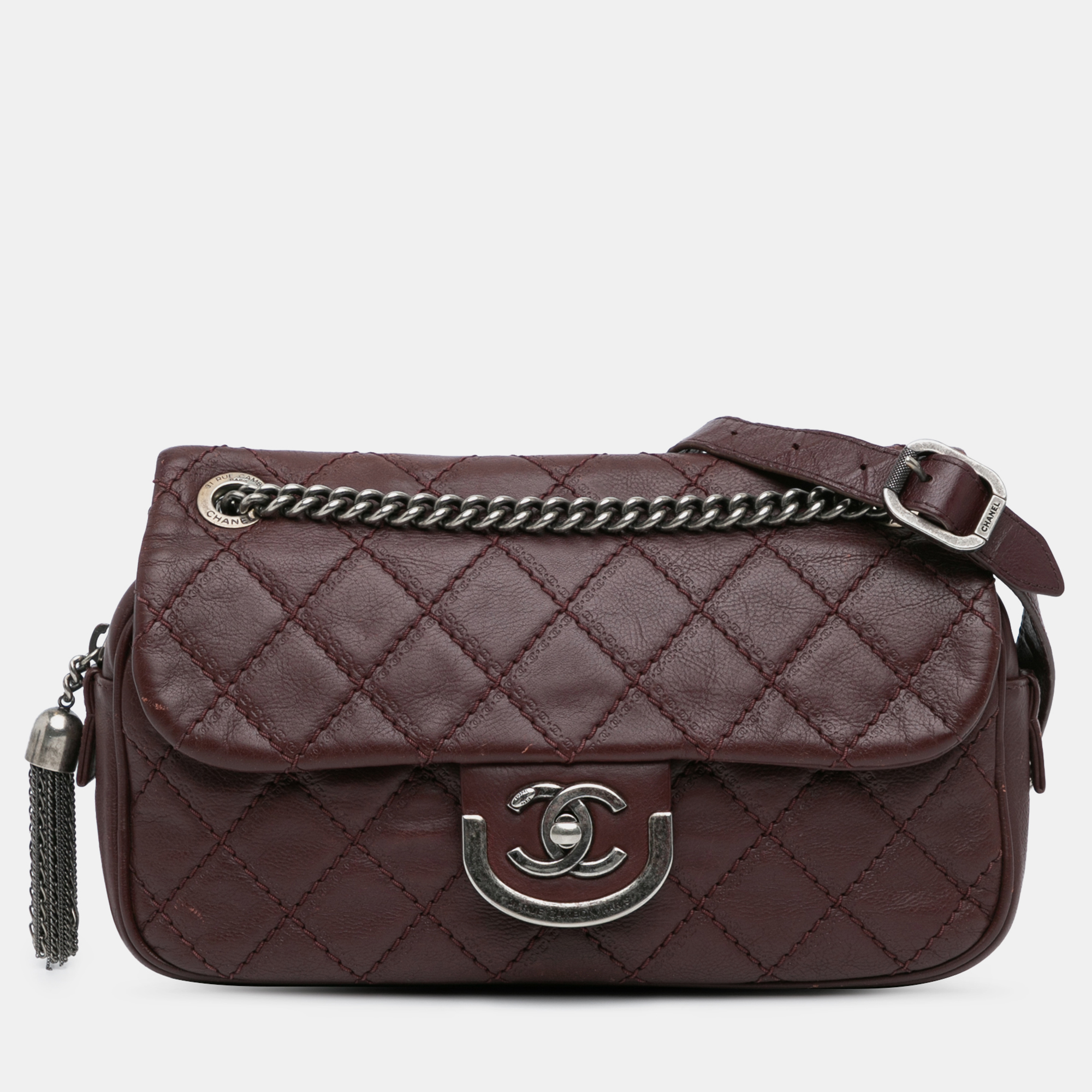 

Chanel Red Paris Edinburgh Medium Calfskin Coco Sporran Flap