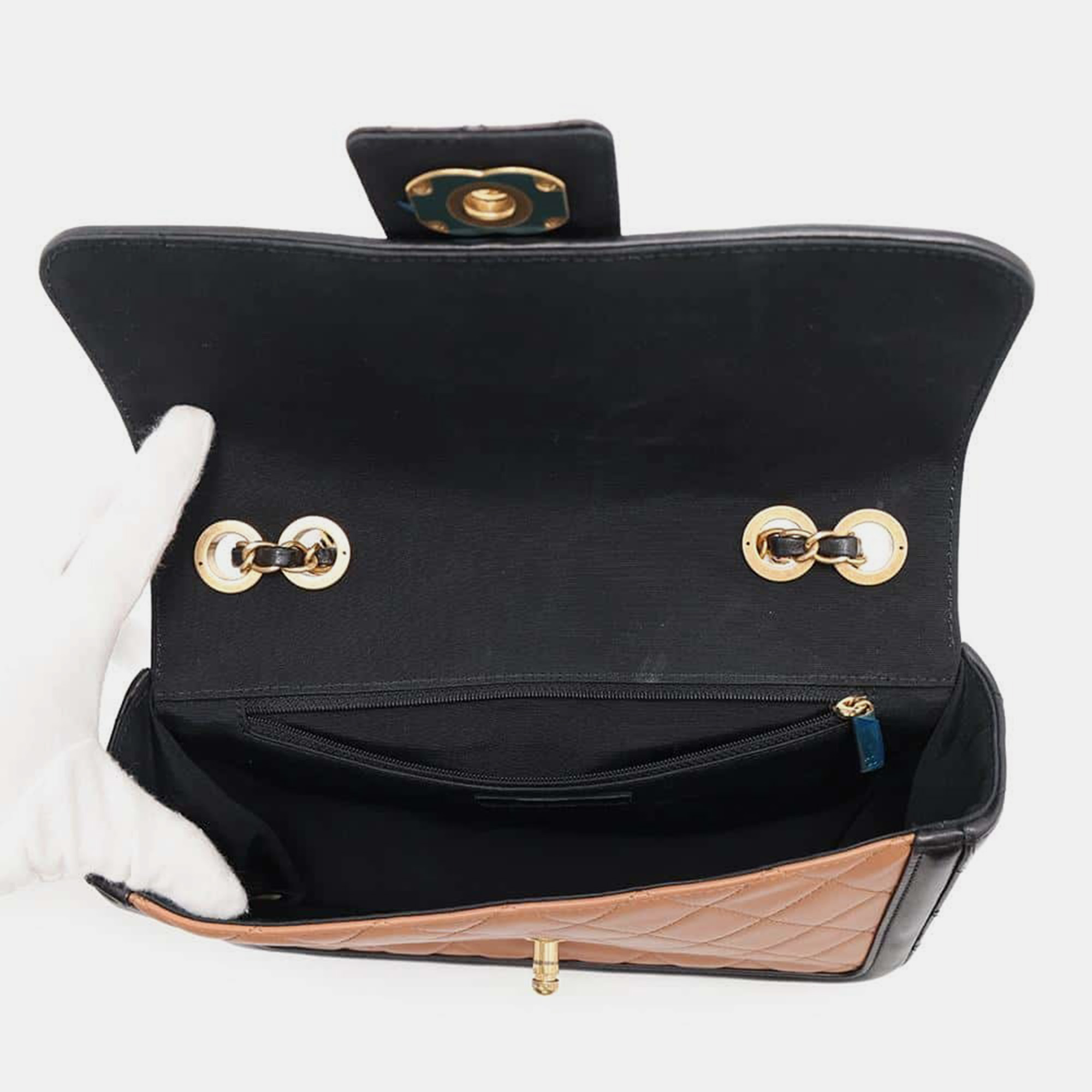 Chanel Matelasse Single Flap Chain Beige/Black Lambskin Shoulder Bag 